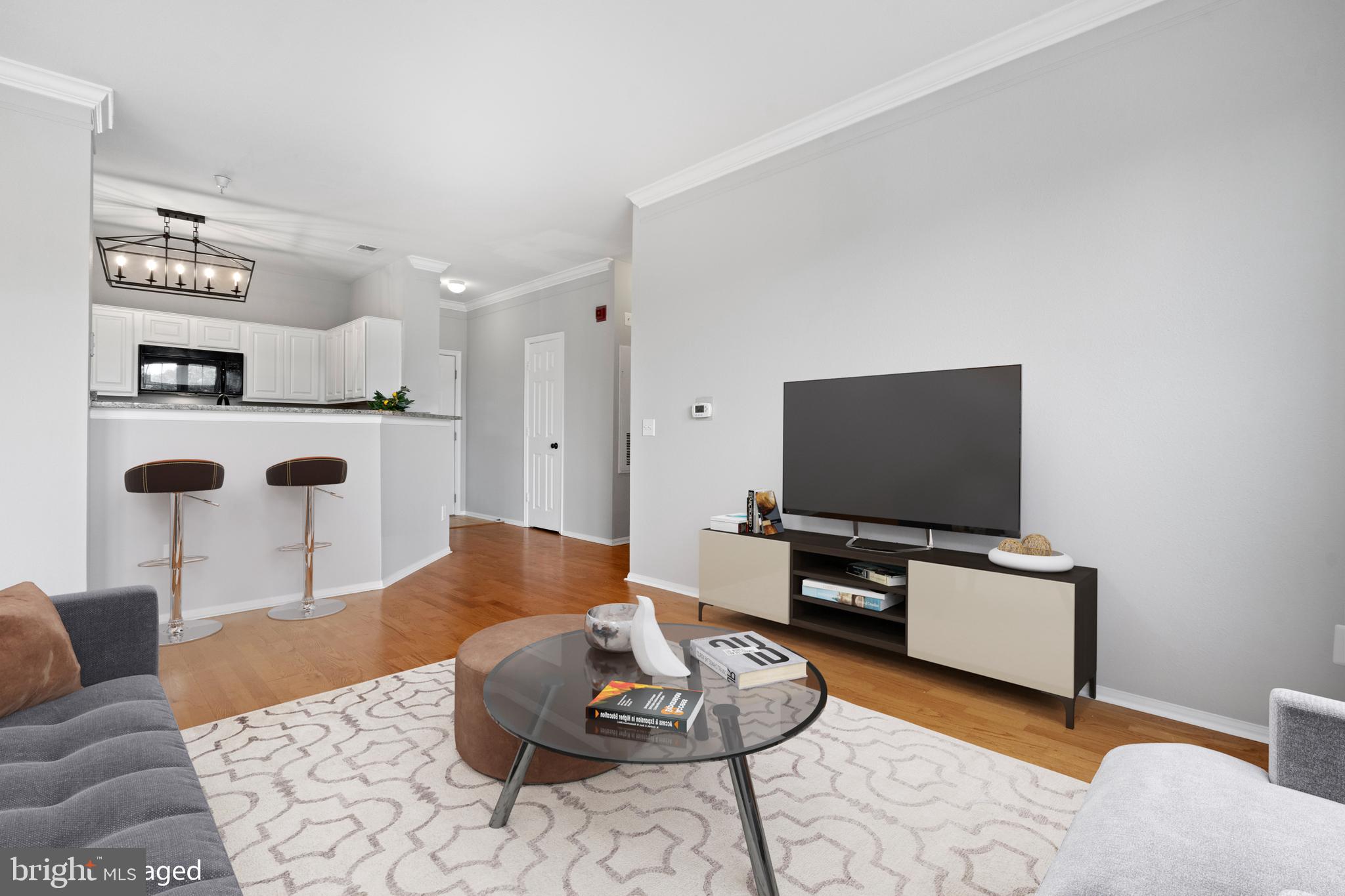 GATES OF MCLEAN - Residential