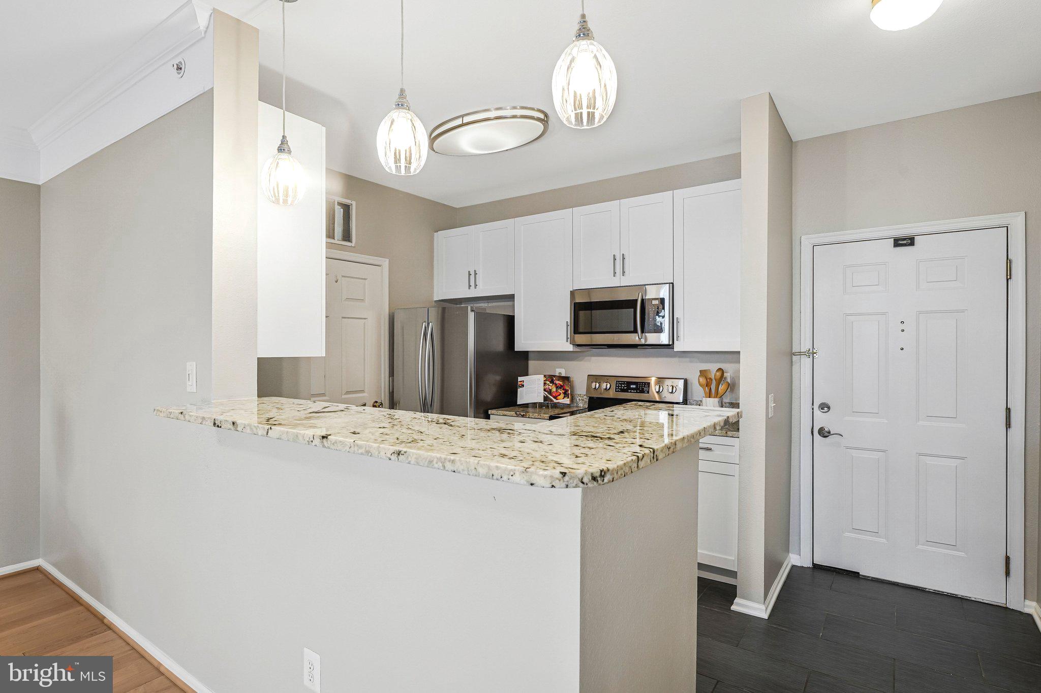 GATES OF MCLEAN - Residential