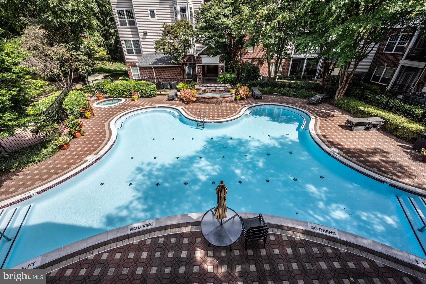 GATES OF MCLEAN - Residential