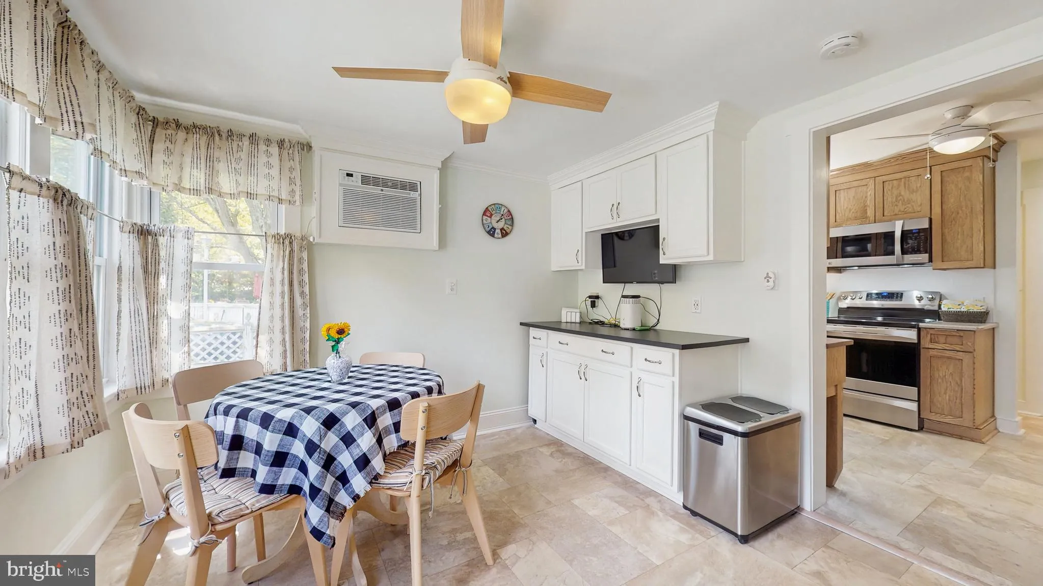 Hightstown, New Jersey 08520, United States, 4 Bedrooms Bedrooms, ,Residential,Coming Soon,112029