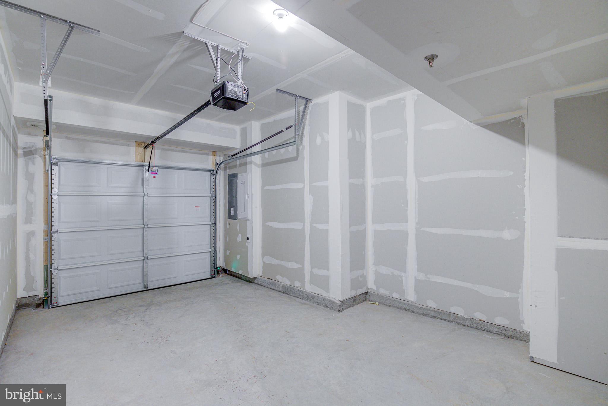 WESTFIELD - Residential Lease