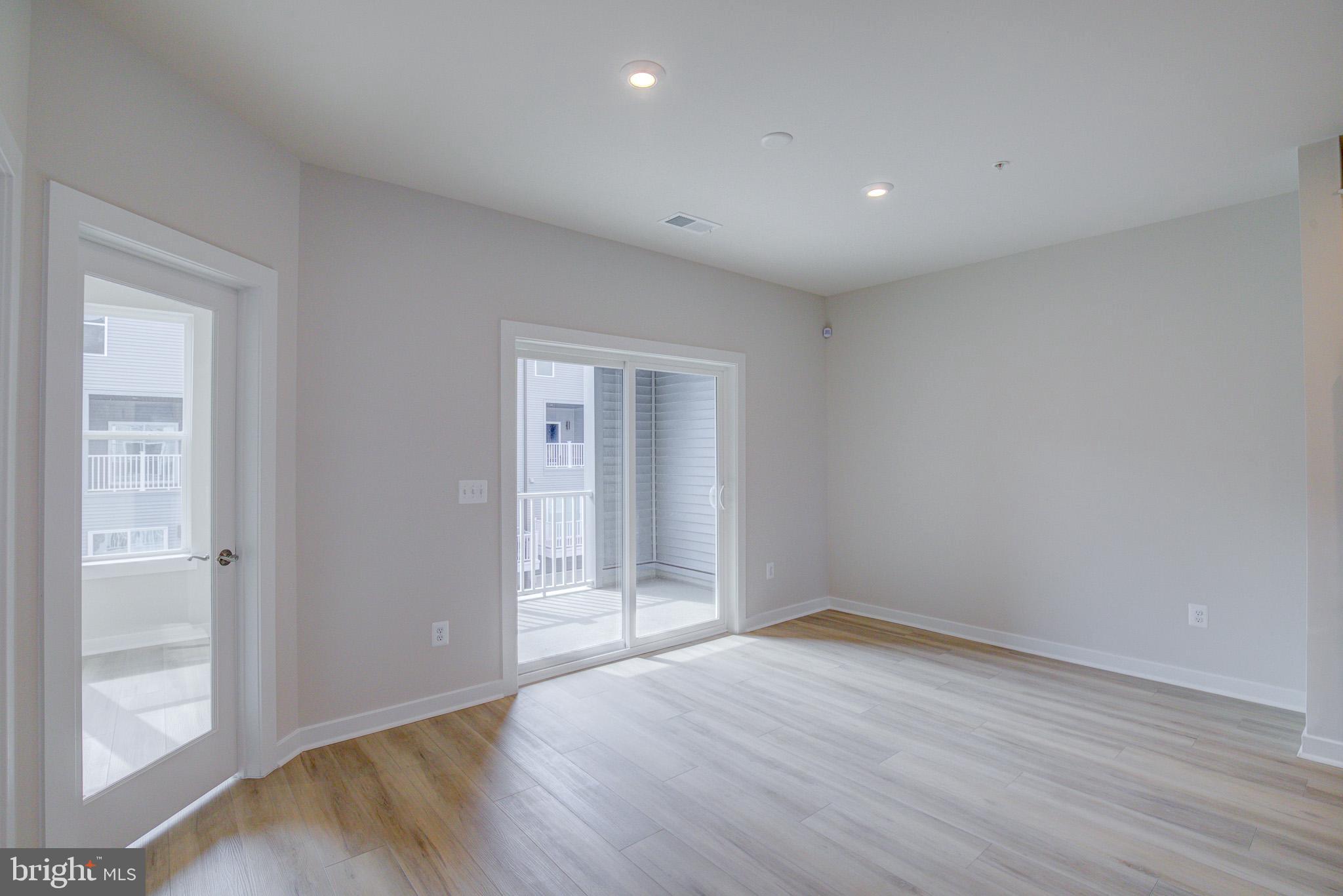 WESTFIELD - Residential Lease