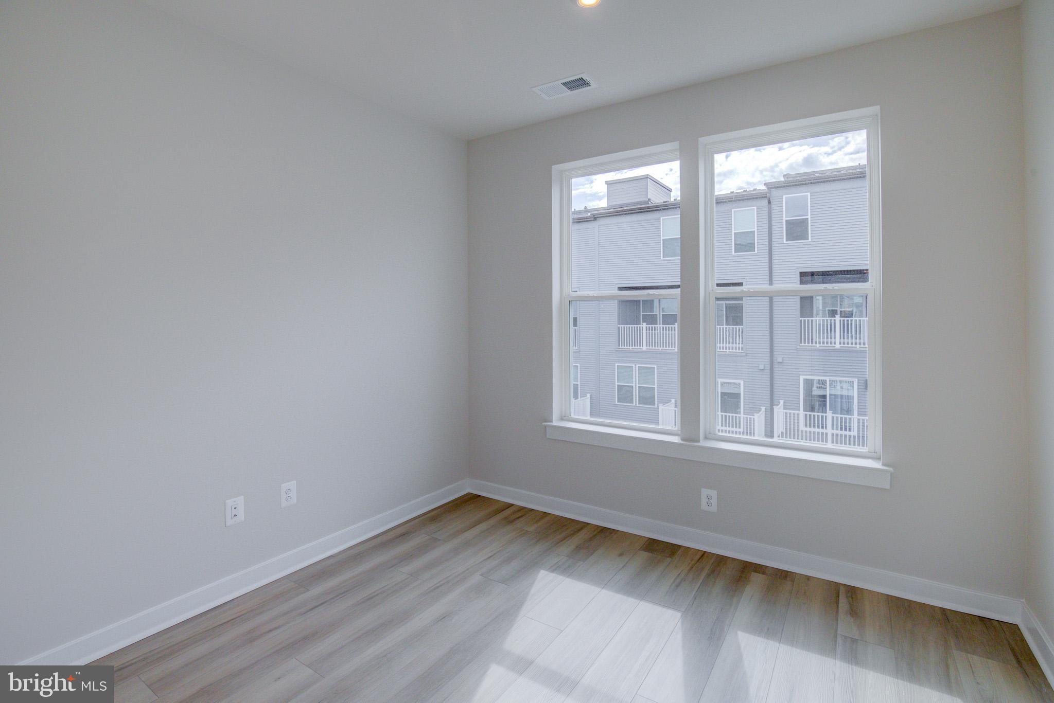 WESTFIELD - Residential Lease