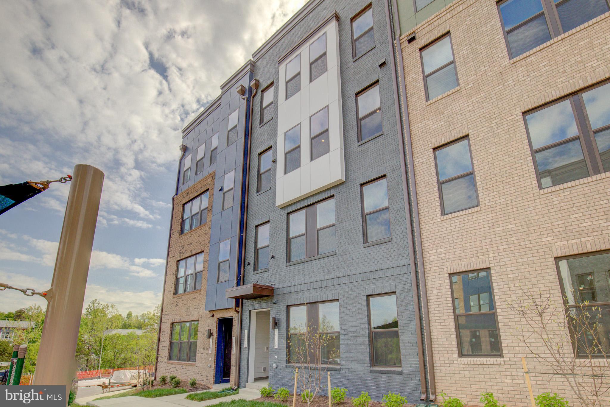 WESTFIELD - Residential Lease