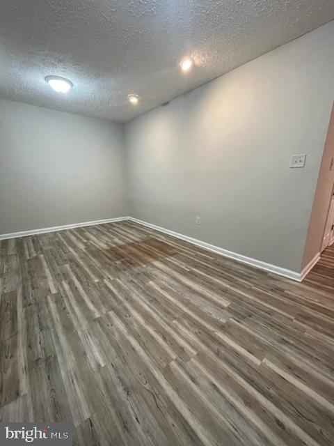 FOXWOOD - Residential Lease