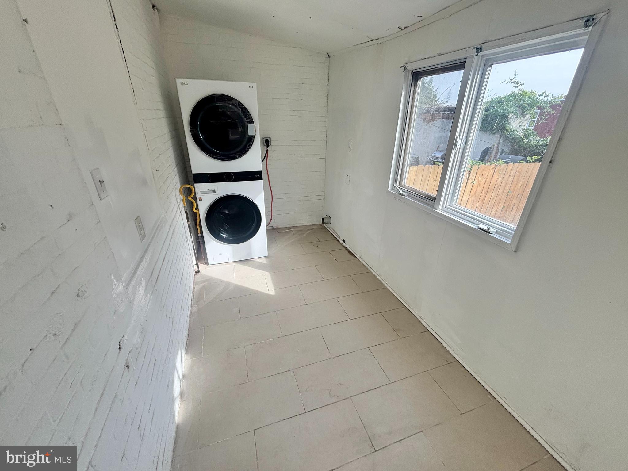 FELTONVILLE - Residential