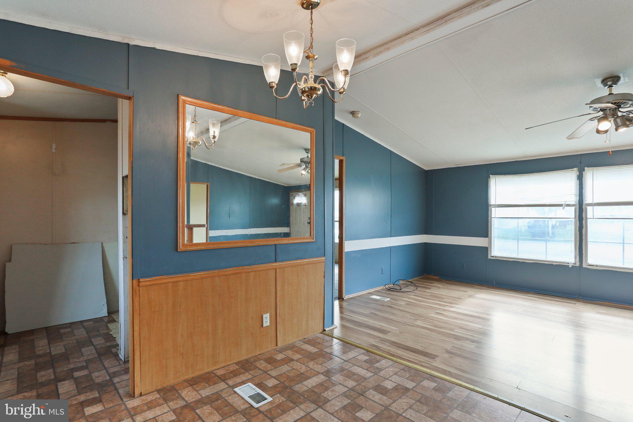 ROYAL CREST ESTATES - Residential