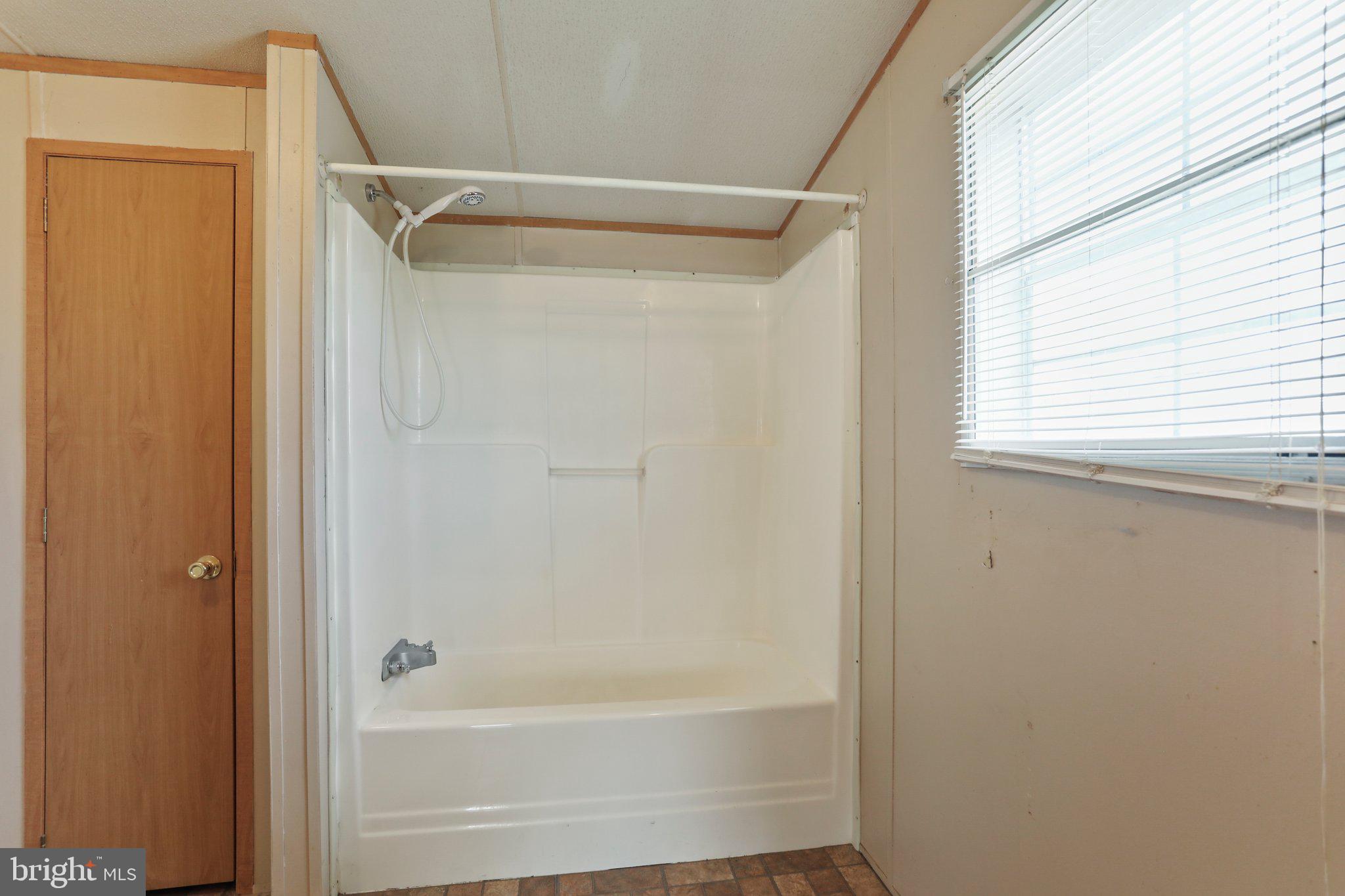 ROYAL CREST ESTATES - Residential