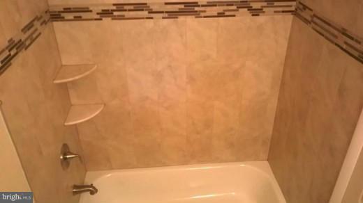 FAMILY ESTATES PLAT 1> - Residential