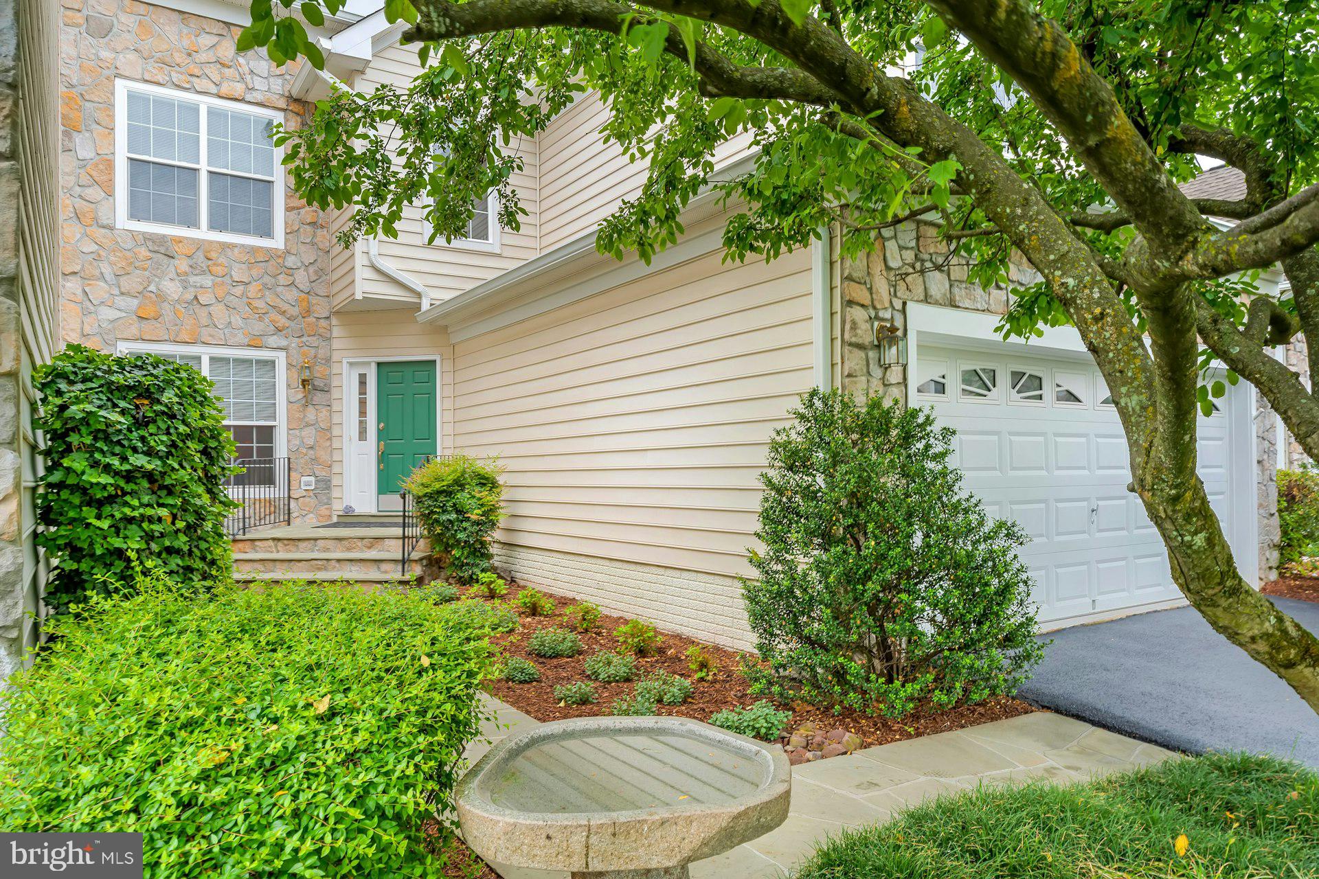 BELMONT COUNTRY CLUB - Residential