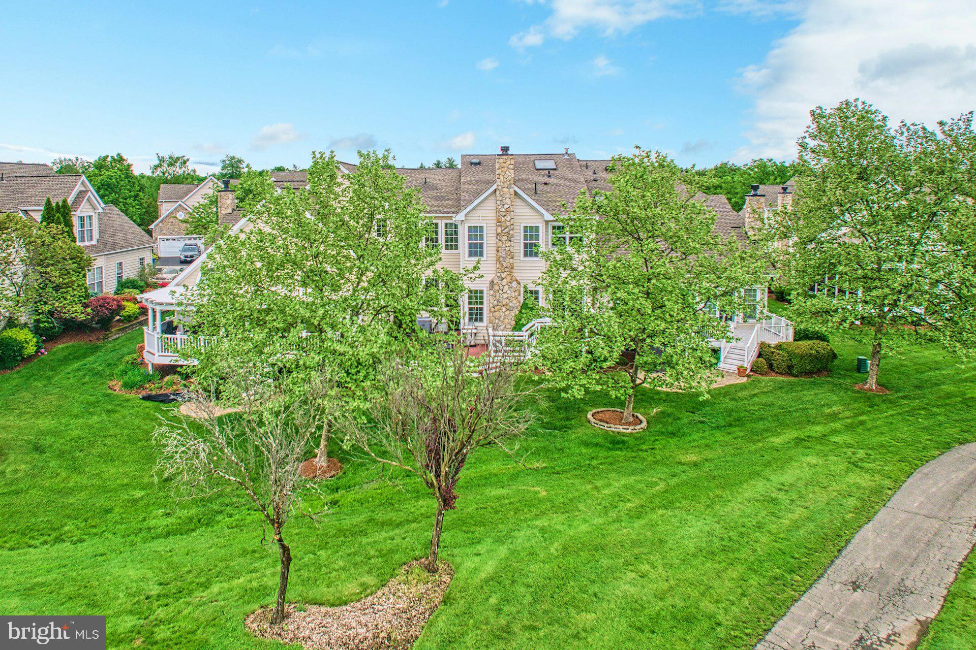 BELMONT COUNTRY CLUB - Residential