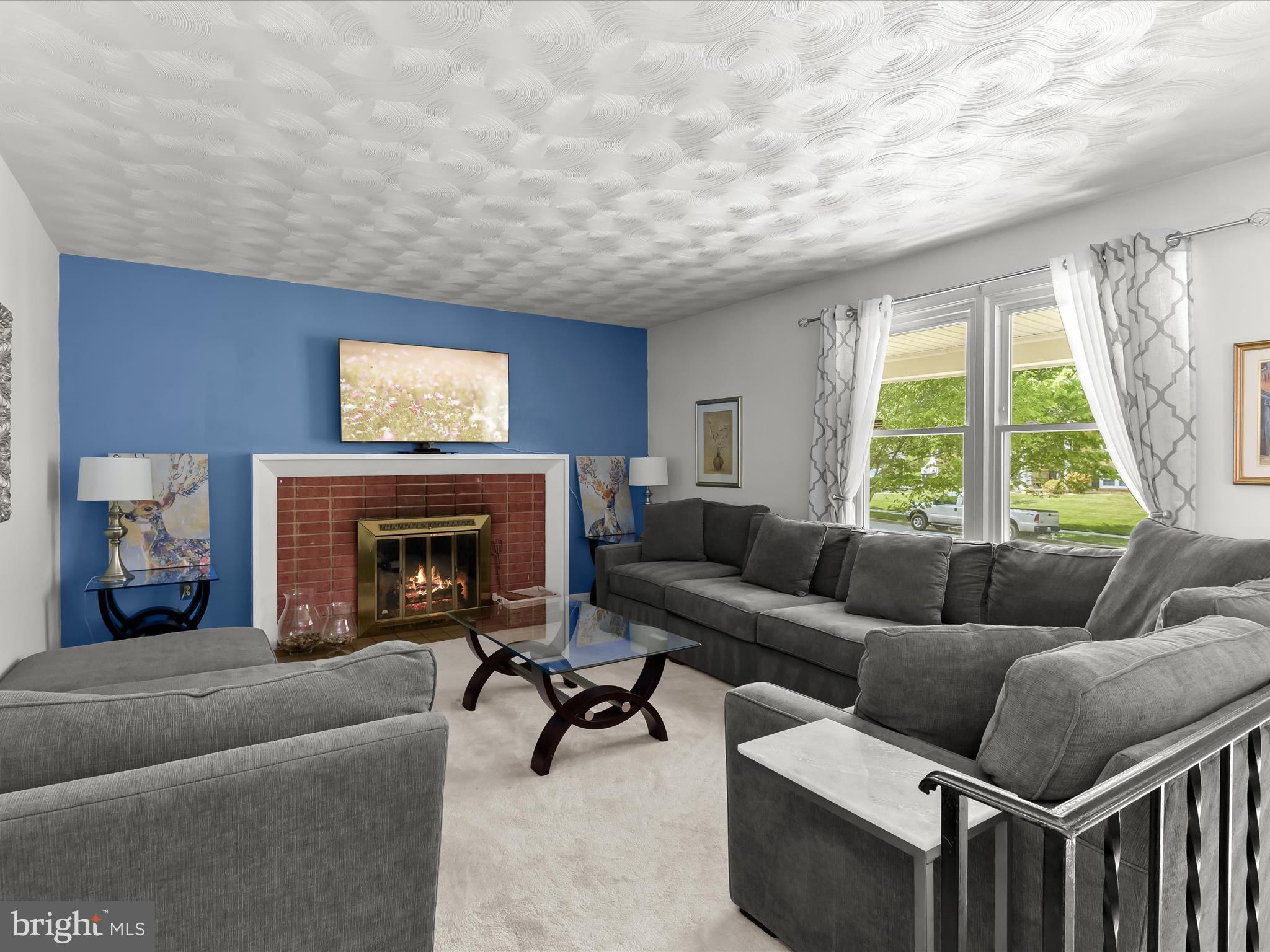 WEST LAUREL ACRES - Residential