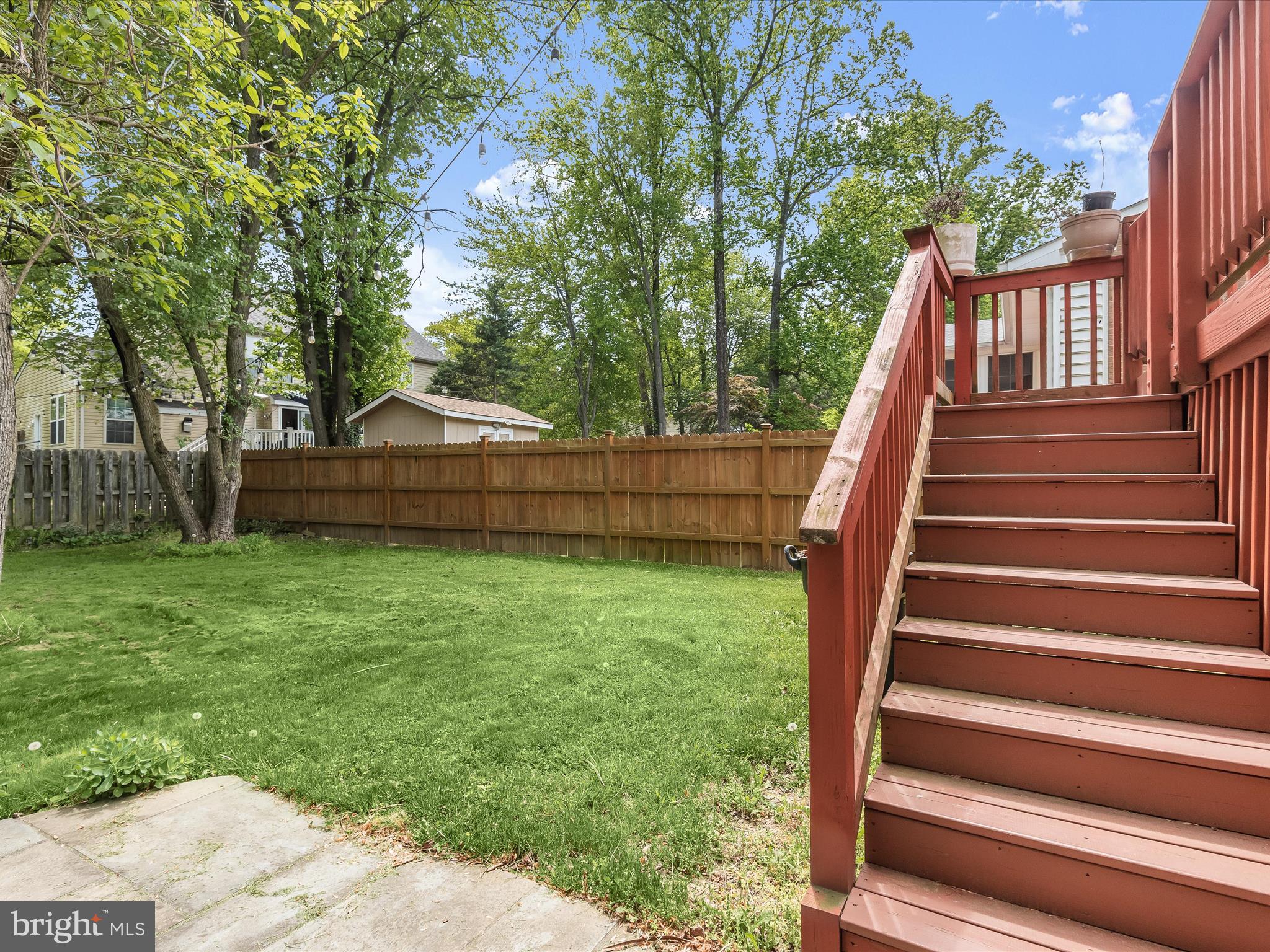 WEST LAUREL ACRES - Residential