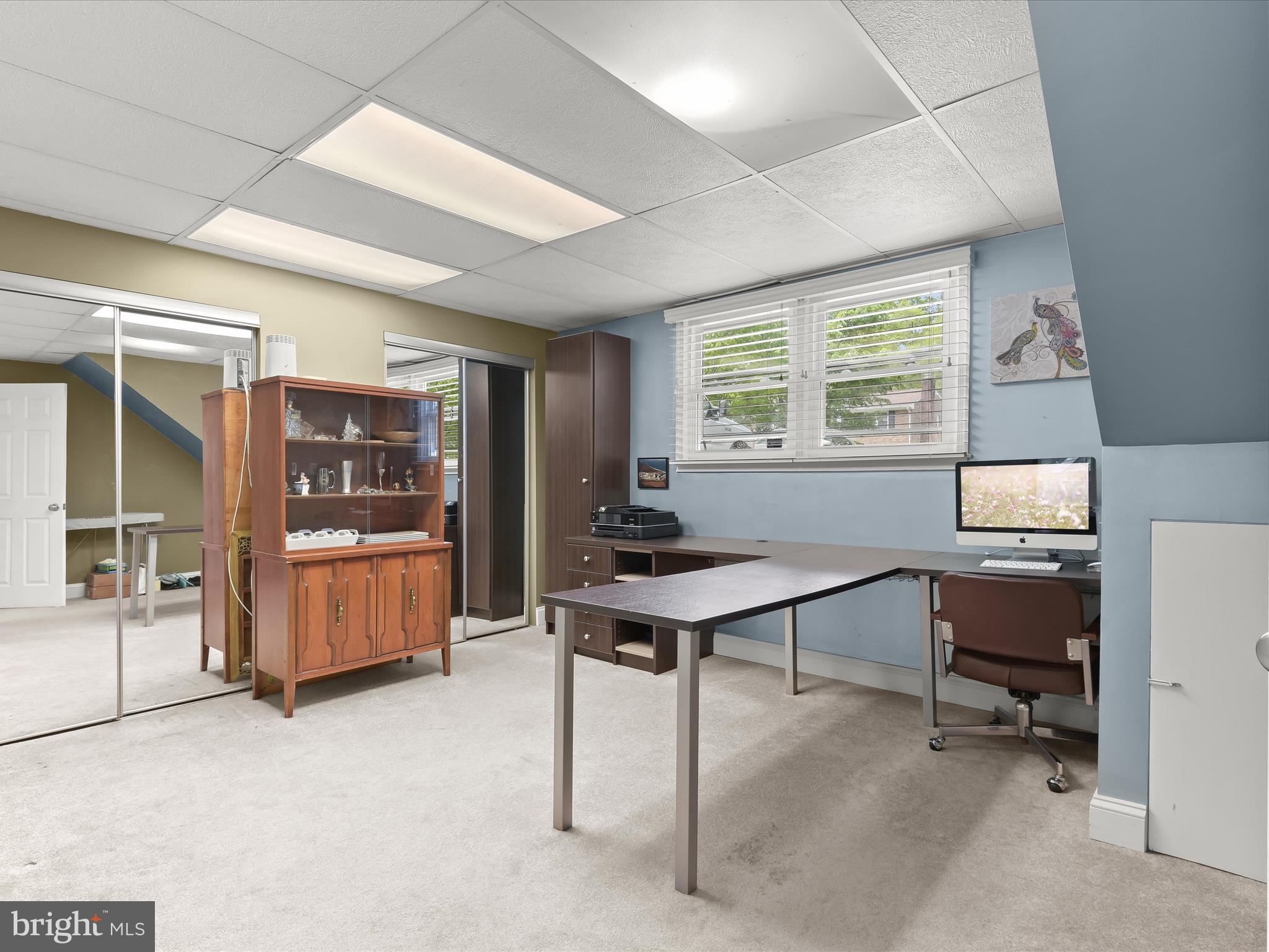 WEST LAUREL ACRES - Residential