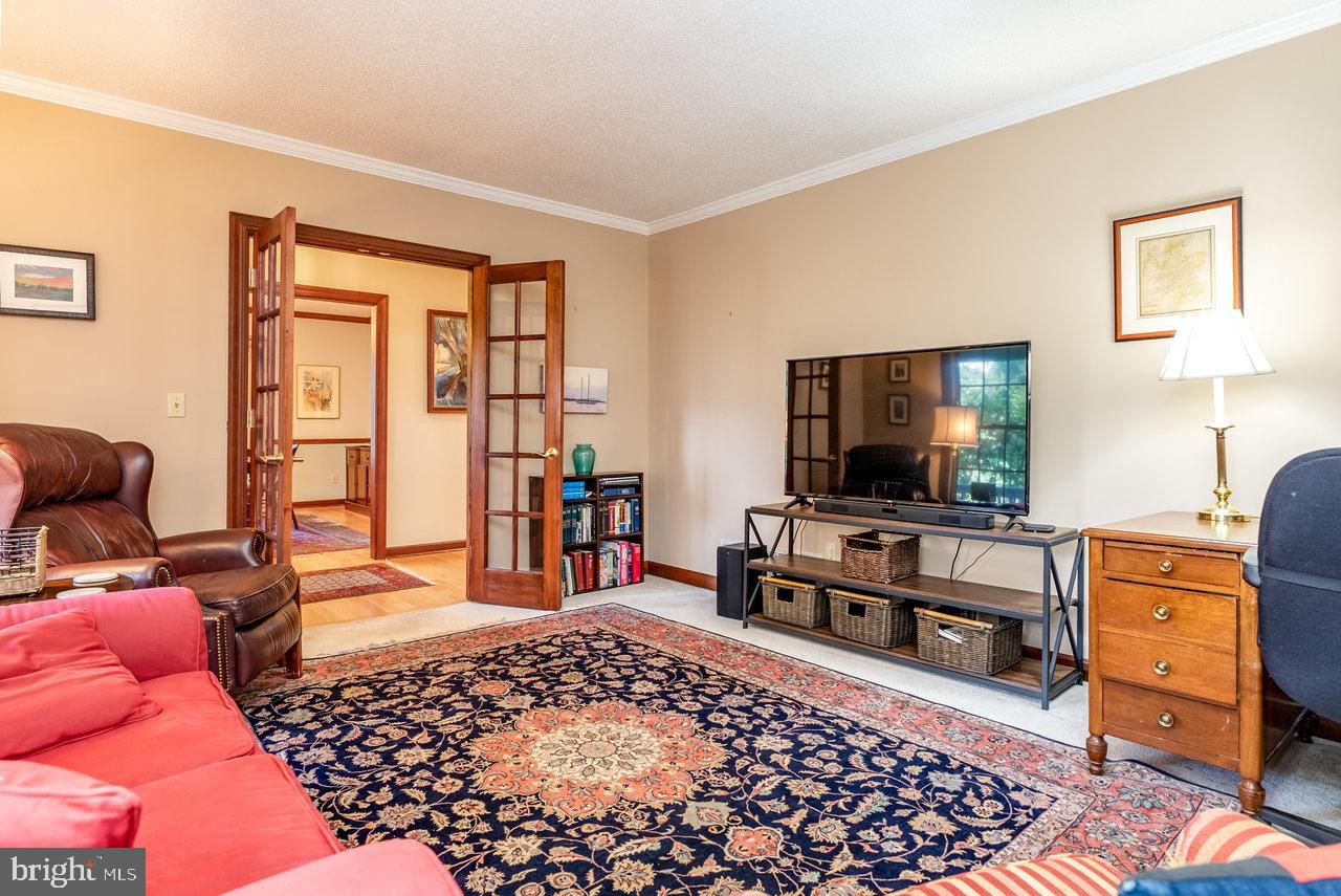 WOODLAND ESTATES - Residential