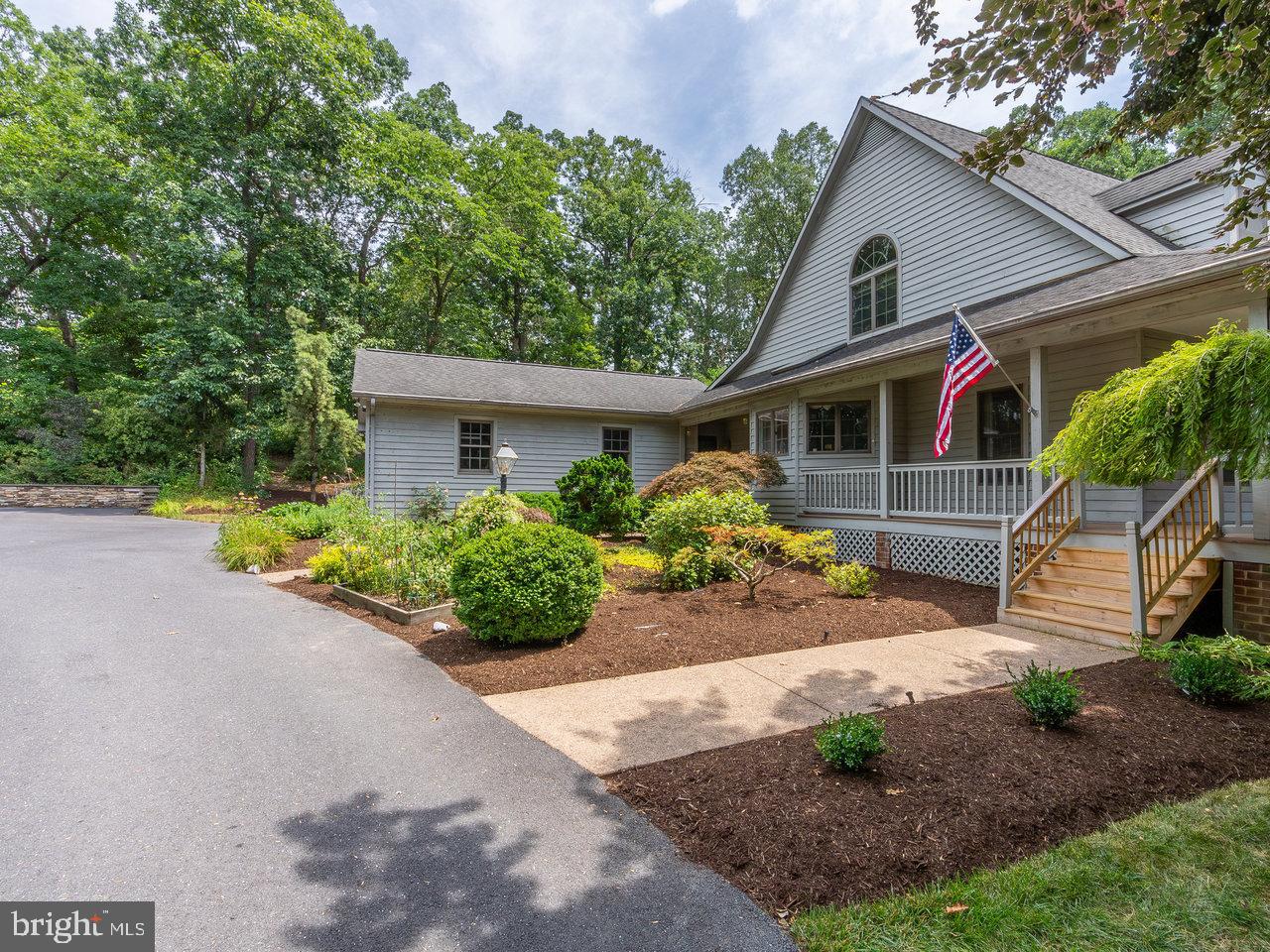 WOODLAND ESTATES - Residential