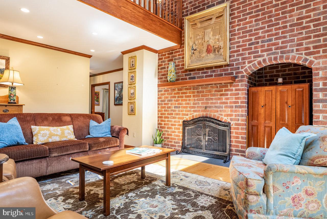 WOODLAND ESTATES - Residential