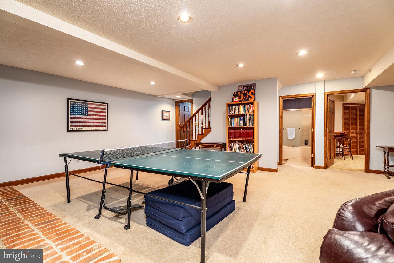 WOODLAND ESTATES - Residential