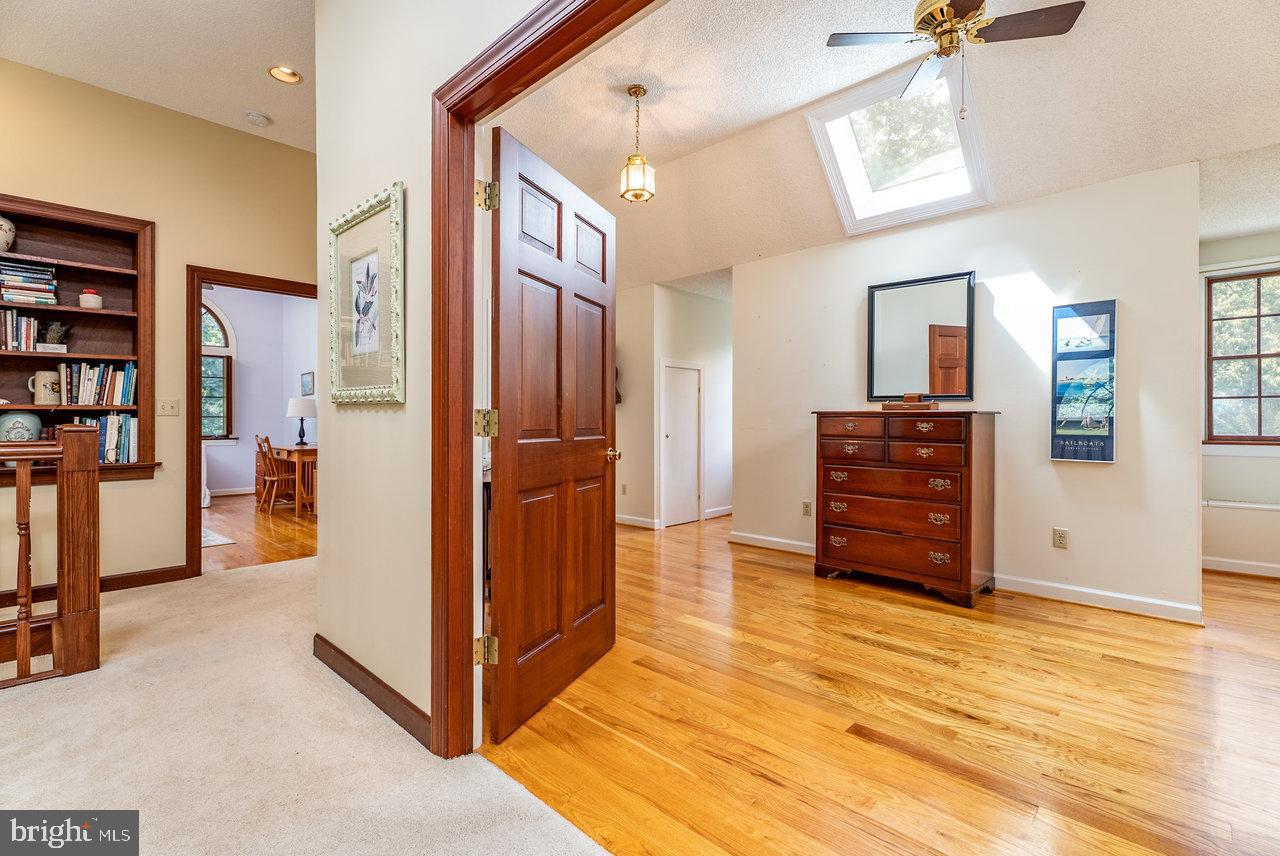 WOODLAND ESTATES - Residential