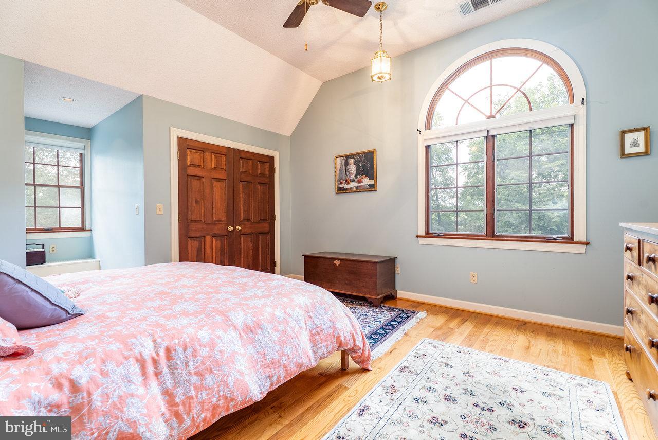 WOODLAND ESTATES - Residential