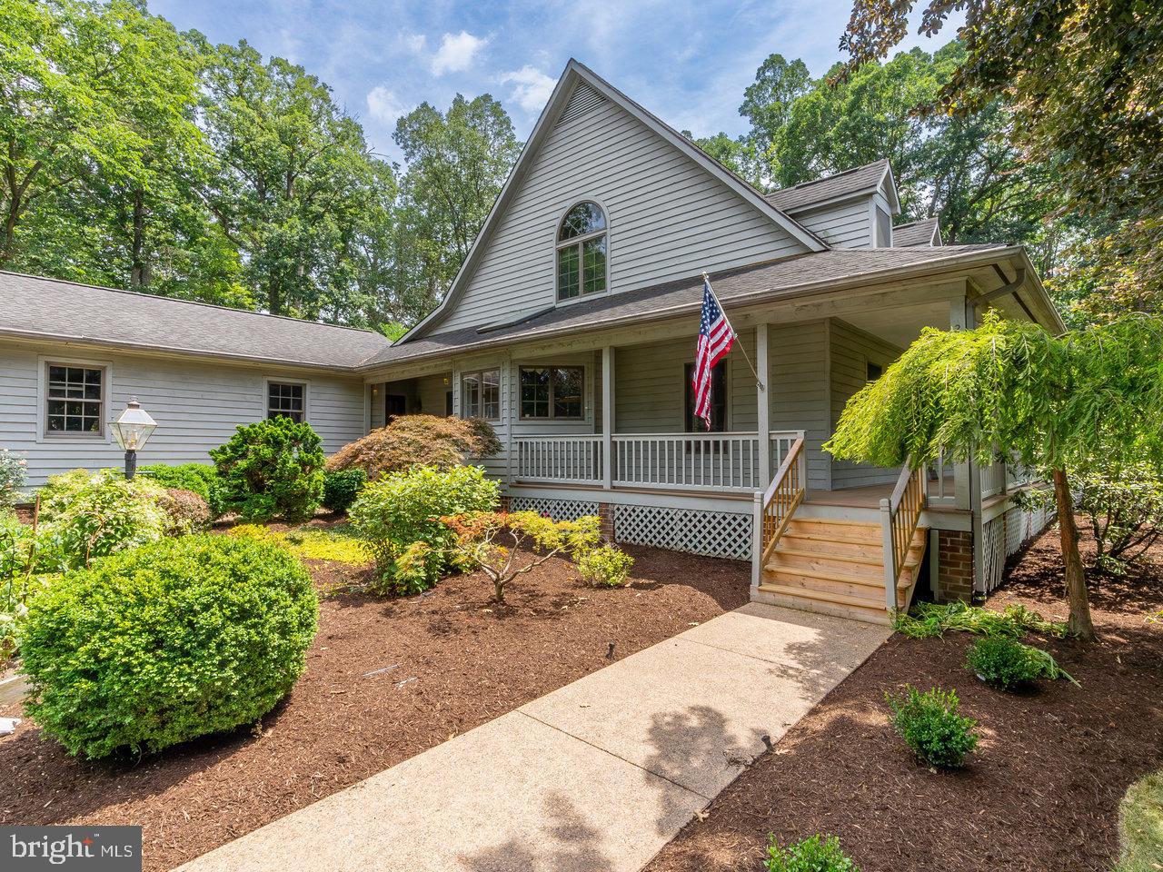 WOODLAND ESTATES - Residential