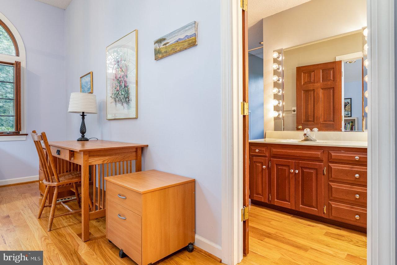 WOODLAND ESTATES - Residential