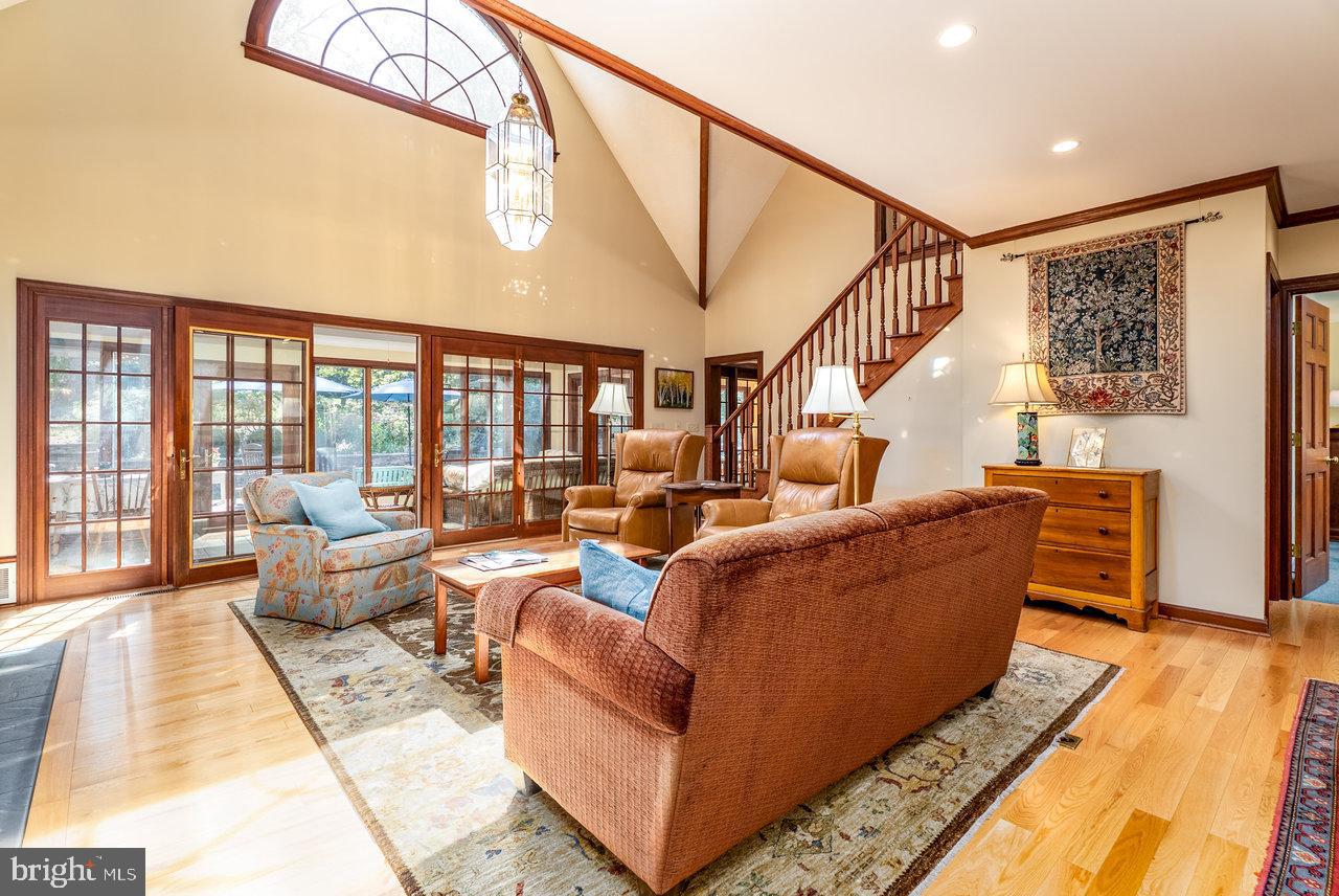 WOODLAND ESTATES - Residential