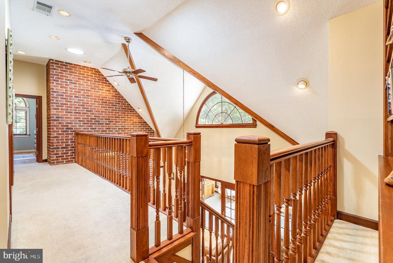 WOODLAND ESTATES - Residential