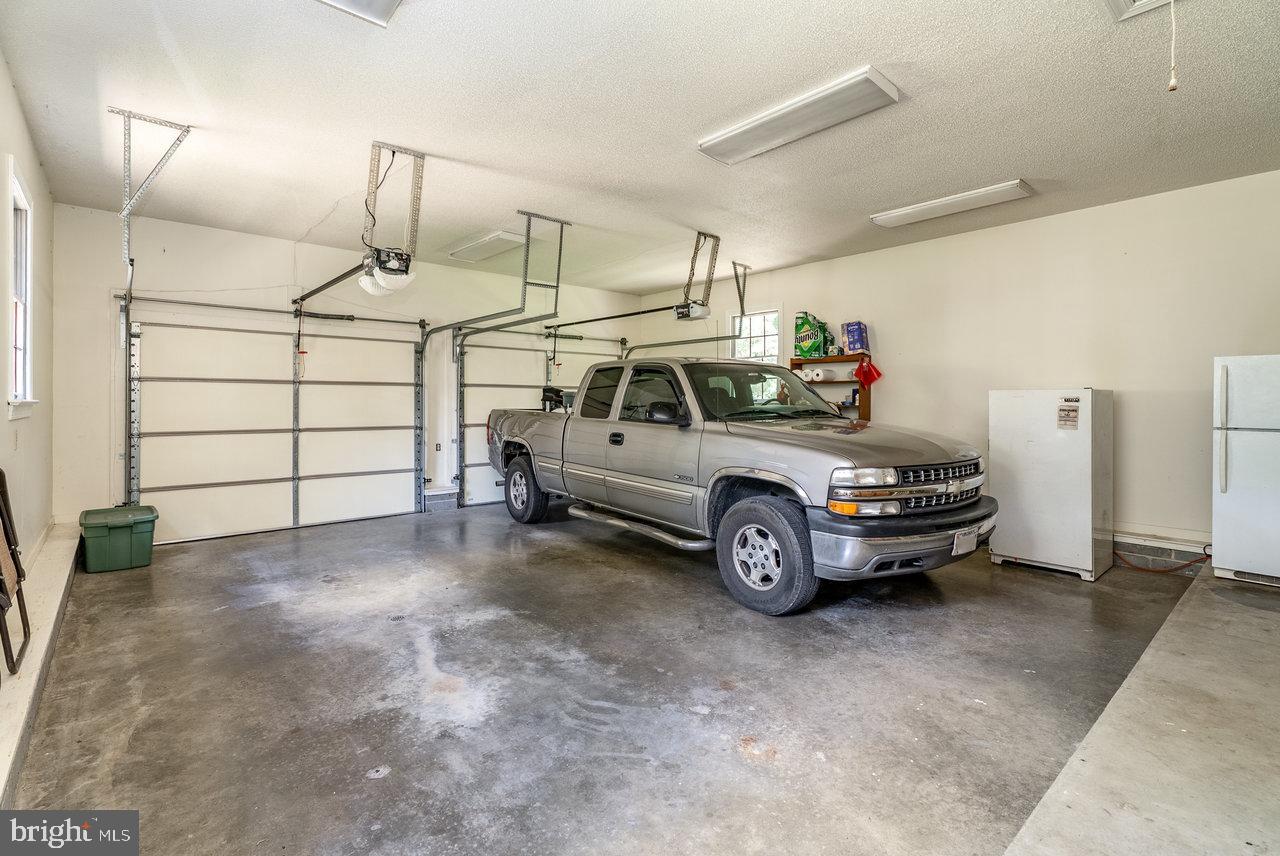 WOODLAND ESTATES - Residential