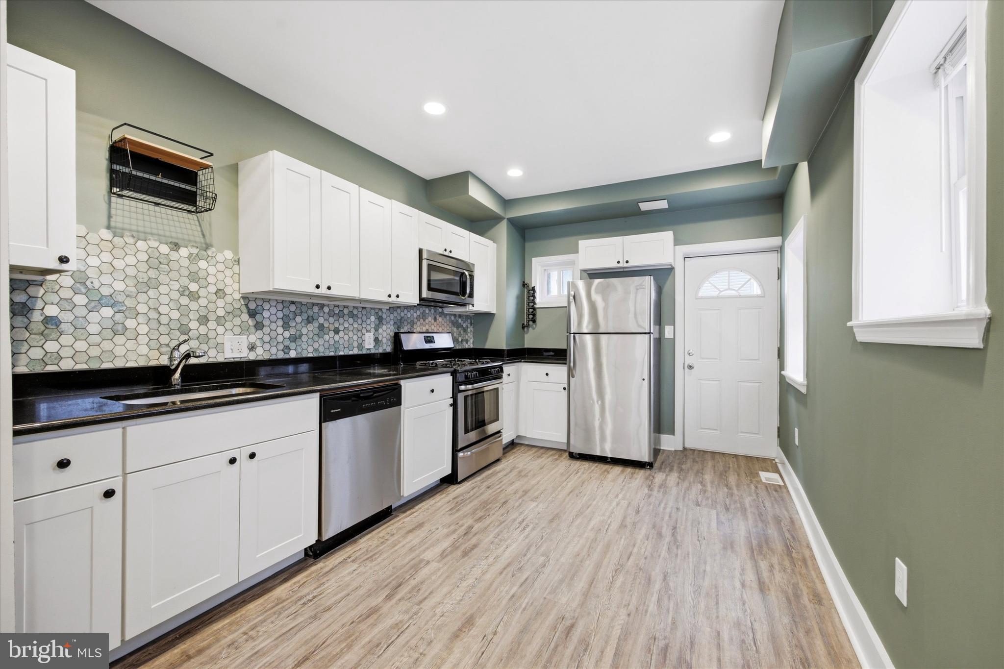 PHILADELPHIA - Residential