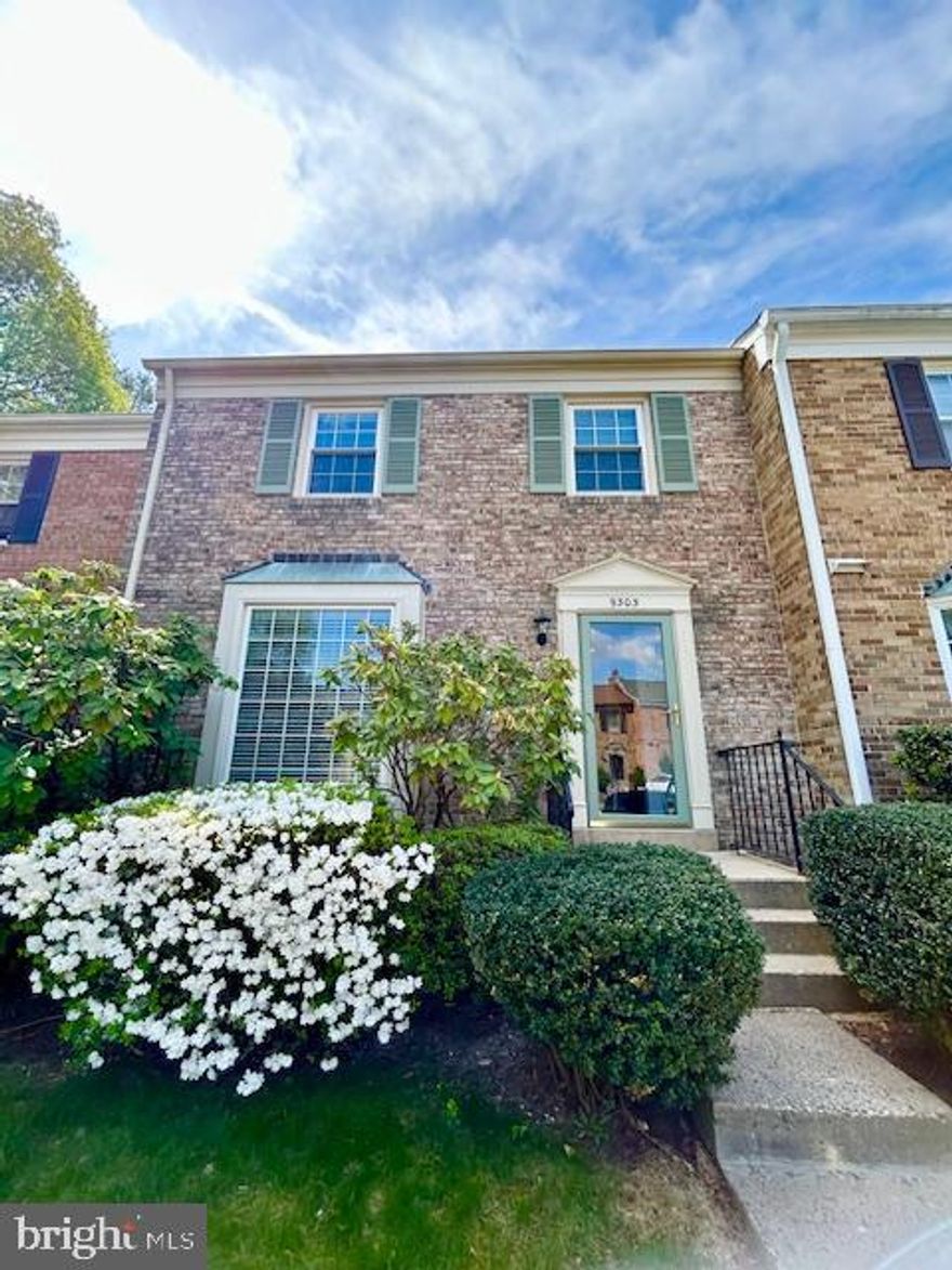 Charming, brick home with 3 levels! This 3 bedrooms, 2 baths and 2 half baths features a walk-out lower level with stone patio and landscaped beds and trimmed boxwoods.

Step into foyer to hardwood floors and a bright home filled with natural light. Spacious living room and separate dining room. Eat in kitchen with south-facing breakfast area and large bay window.

Upper level: Three bedrooms and the Master bedroom has a walk-in closet. Elfa closet organizing systems are in all bedrooms closets!

Lower level Family room has a raised brick wood-burning fireplace. French door to private patio and a useful access gate into the neighborhood.

There is a back path to get to the Vienna Metro which is approx. a mile away. In addition there is a bus service at the entrance to Stonehurst; being close to route 50 and the Capital Beltway makes this a very popular area for the commuter. There are many local options for stores, restaurants and movie theaters within a 2 mile radius, including the lively Mosaic District. Don't wait, stop by today!

Requirements:
Credit score: 680+
Income: 3 times rent
No negative rental history
All applicants 18+ MUST apply
NO PETS

**ATTENTION**:
We do not ask people to submit rental applications in order to see properties. Do not submit applications on systems that we do not authorize. Beware of scams!