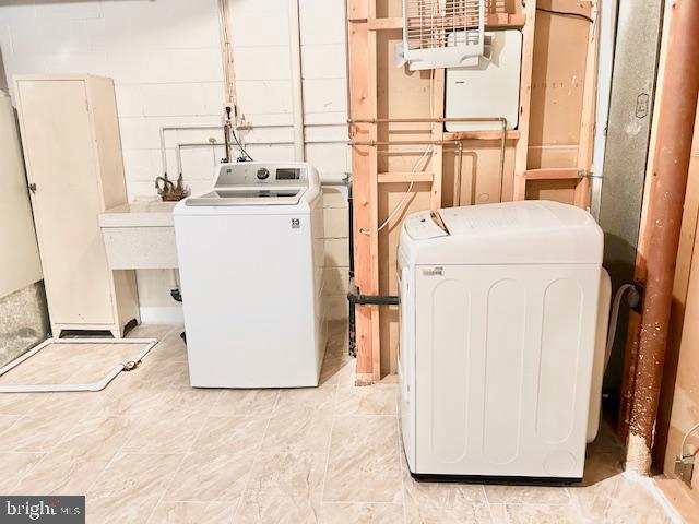 STONEHURST - Residential Lease