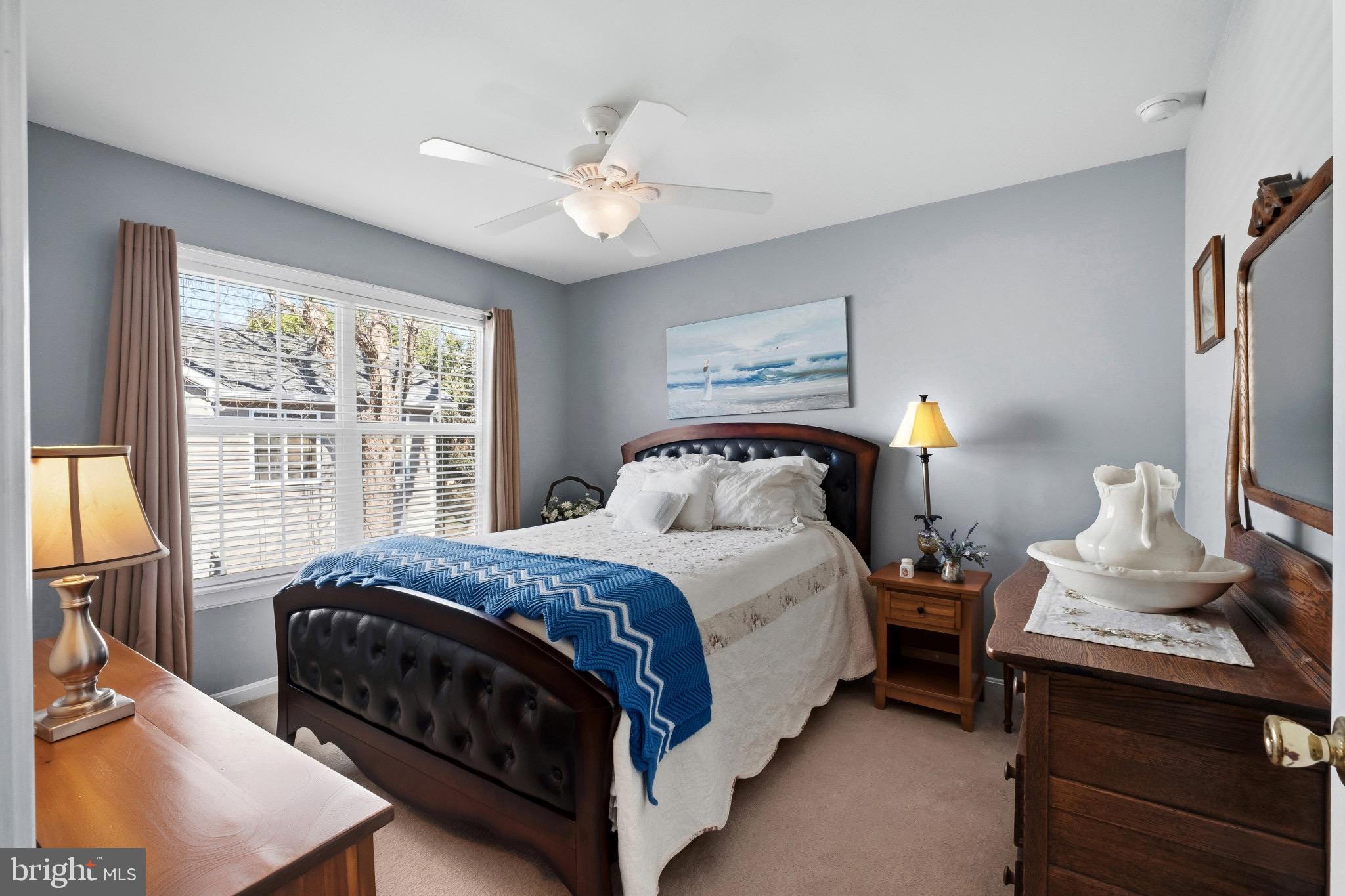 OAK CREST FARM - Residential