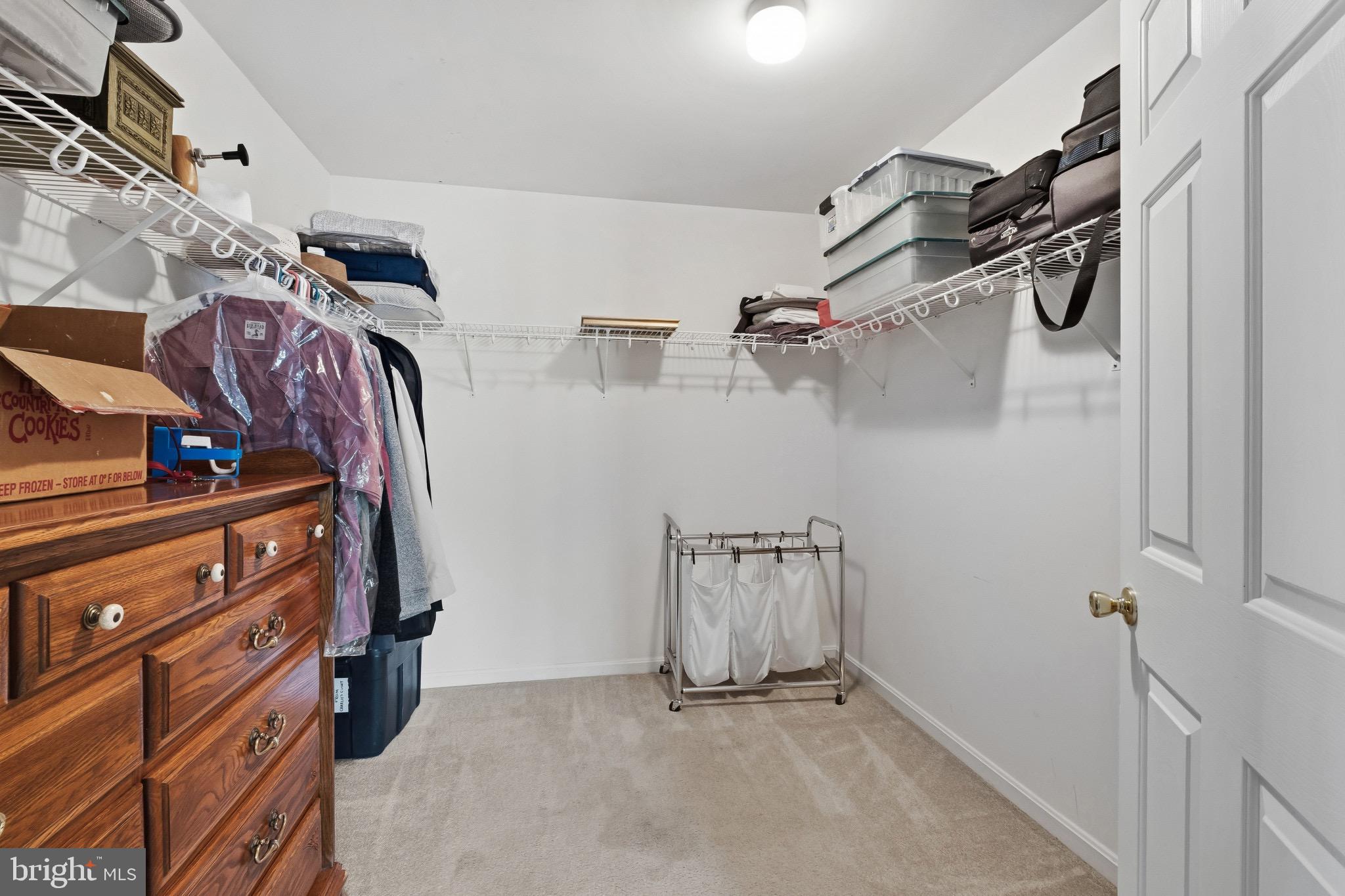 OAK CREST FARM - Residential