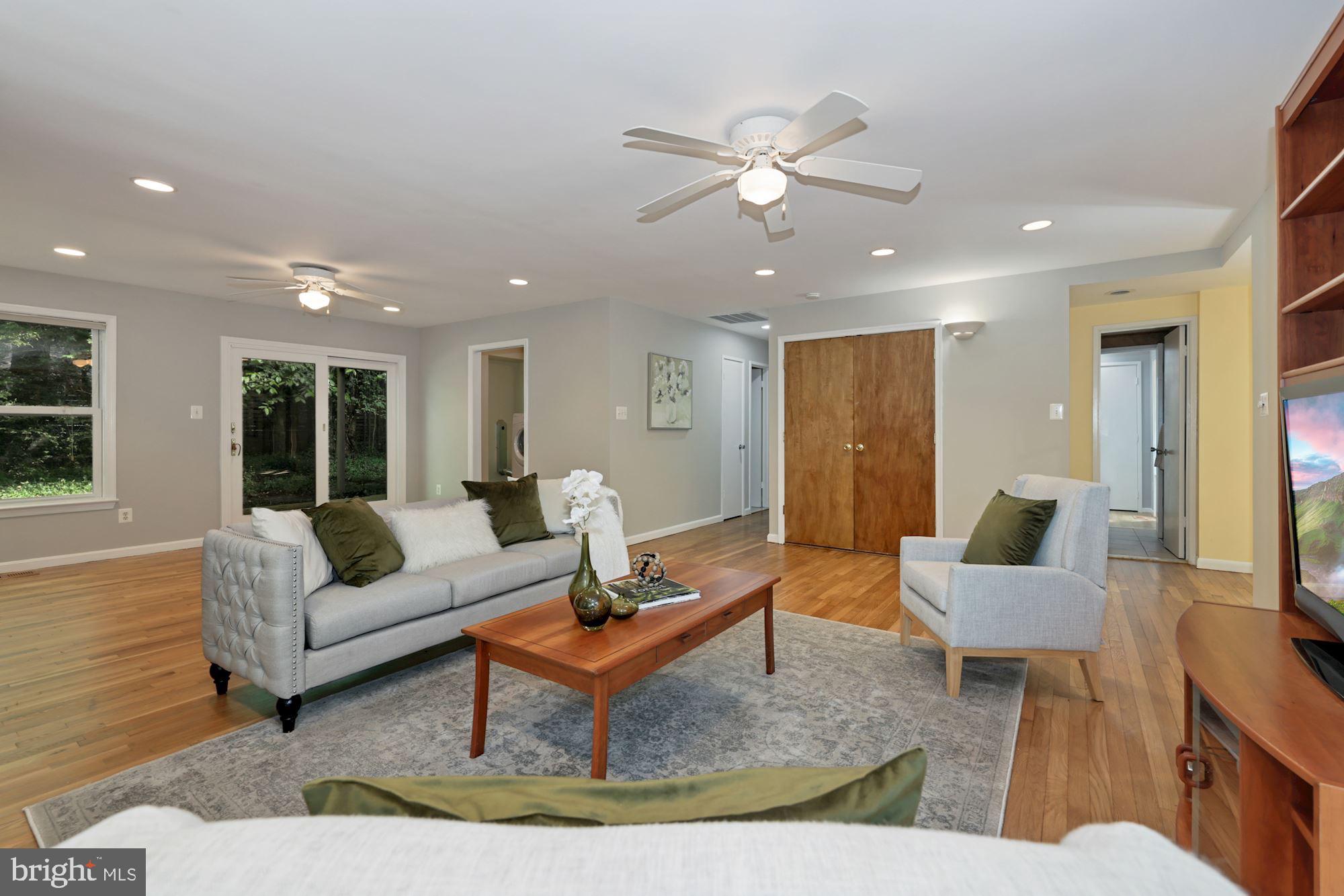 TIMBERWOOD OF POTOMAC - Residential