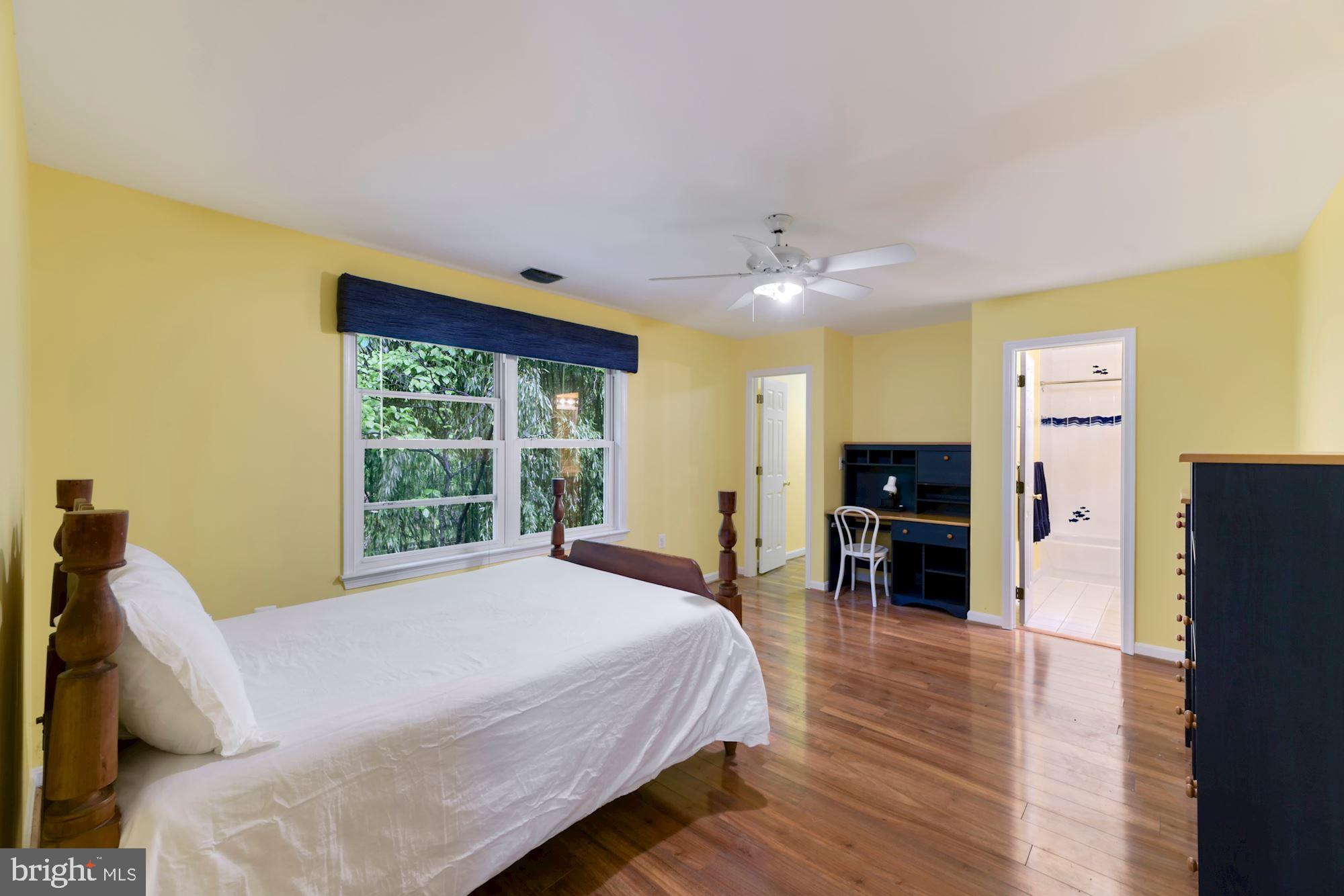 TIMBERWOOD OF POTOMAC - Residential