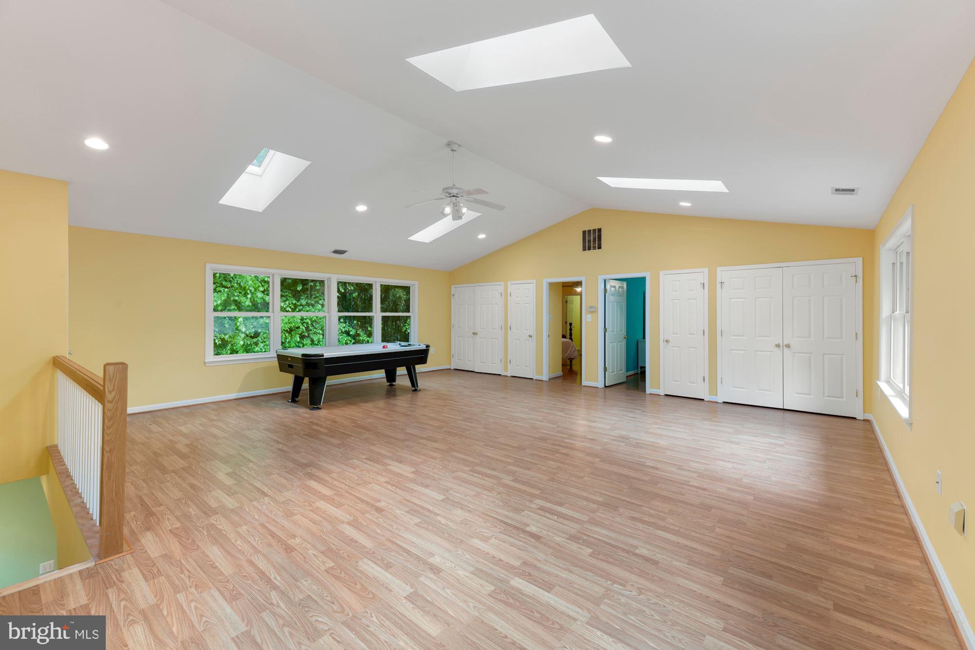 TIMBERWOOD OF POTOMAC - Residential