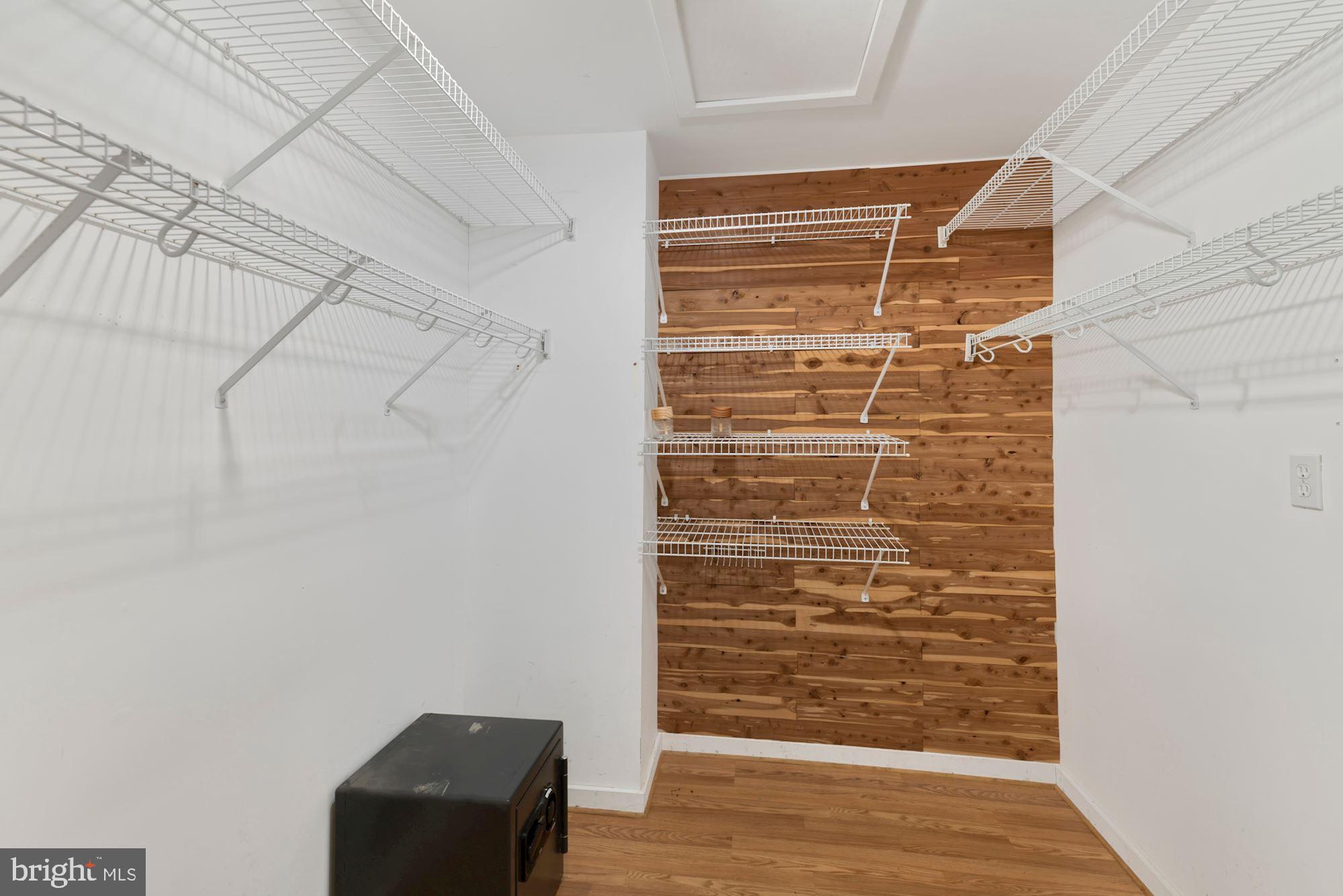 TIMBERWOOD OF POTOMAC - Residential