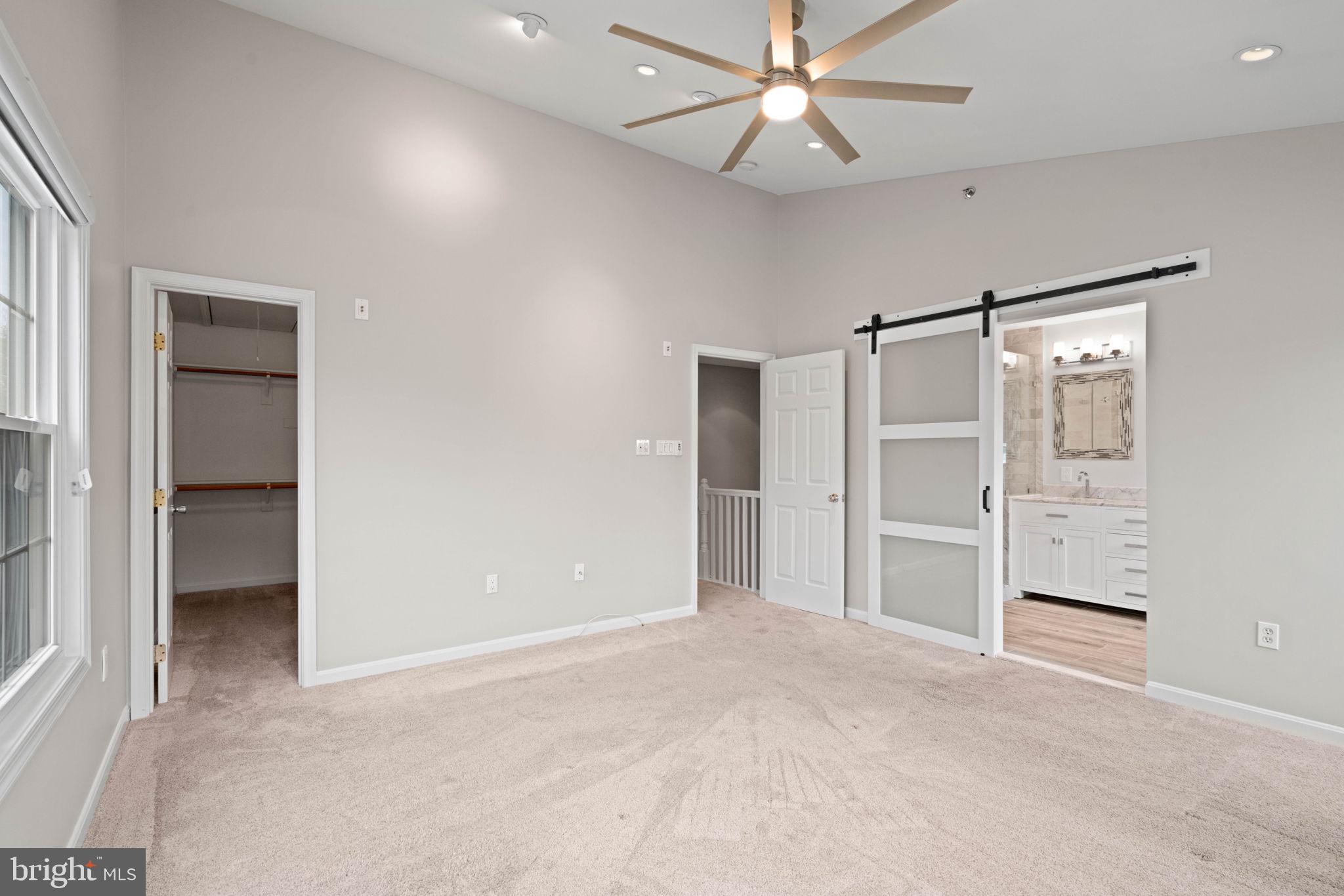 KENSINGTON COURTS - Residential