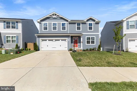 MLS: VAFV2041068