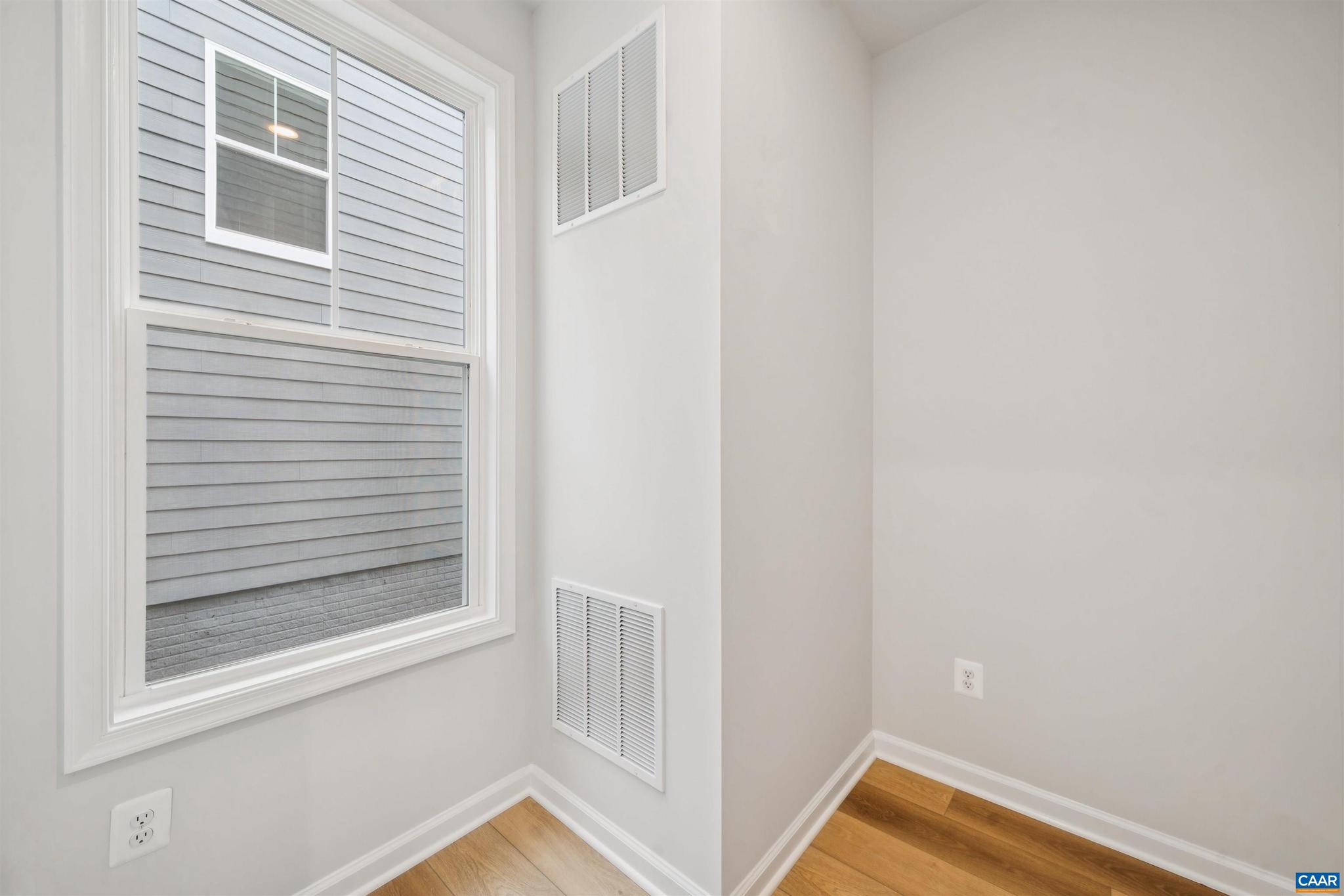 PLEASANT GREEN - Residential