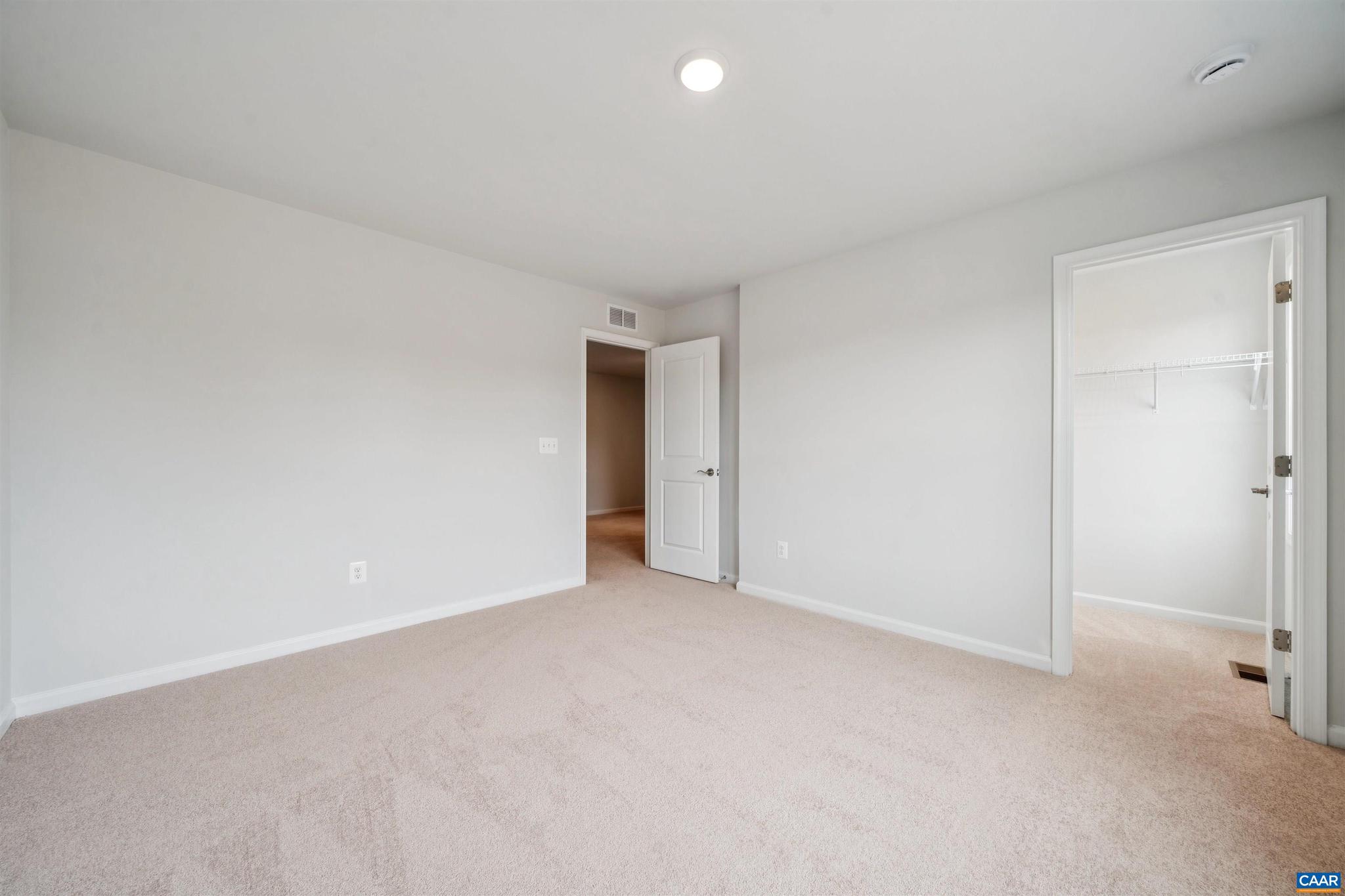 PLEASANT GREEN - Residential