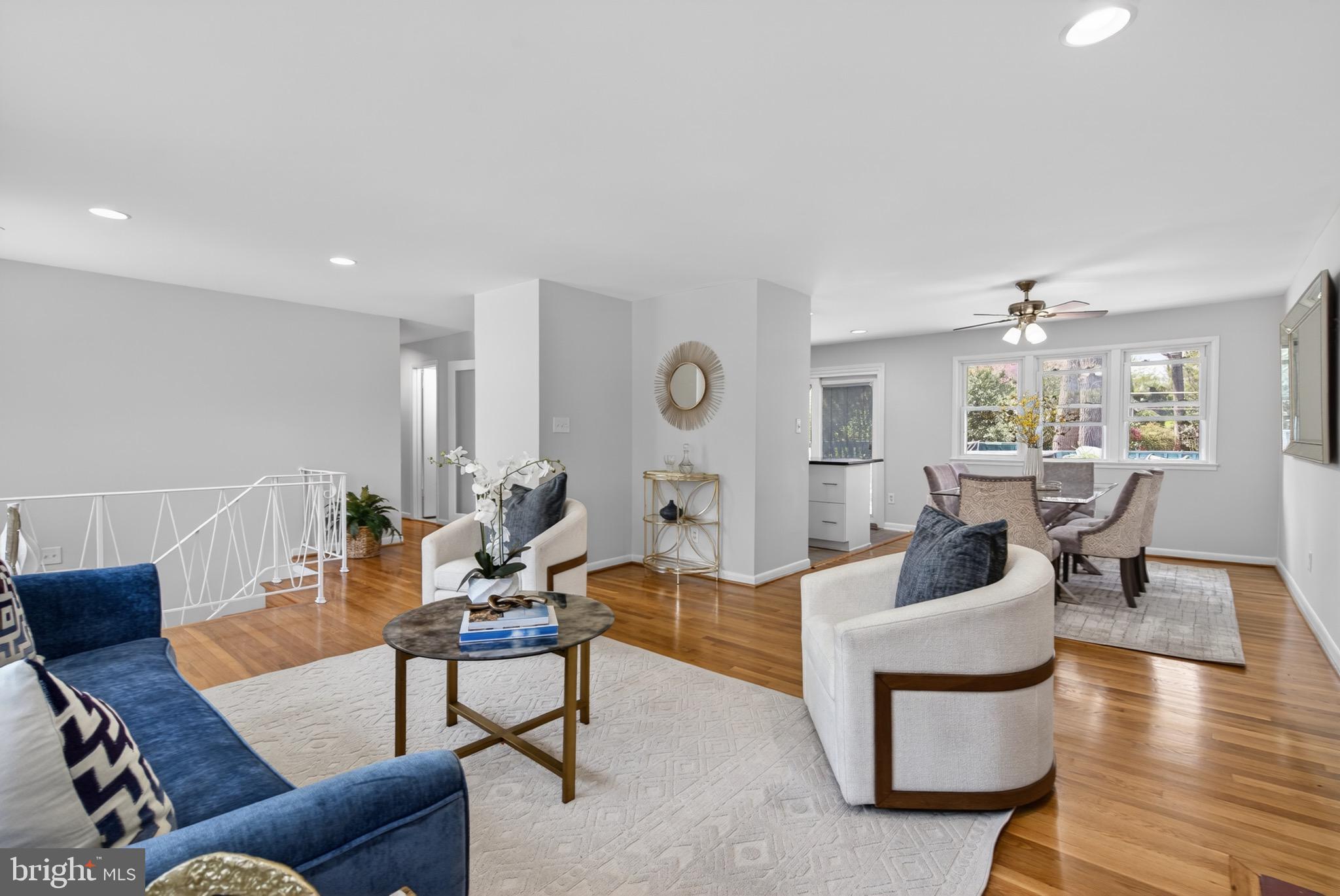 BROYHILL GLEN GARY PARK - Residential