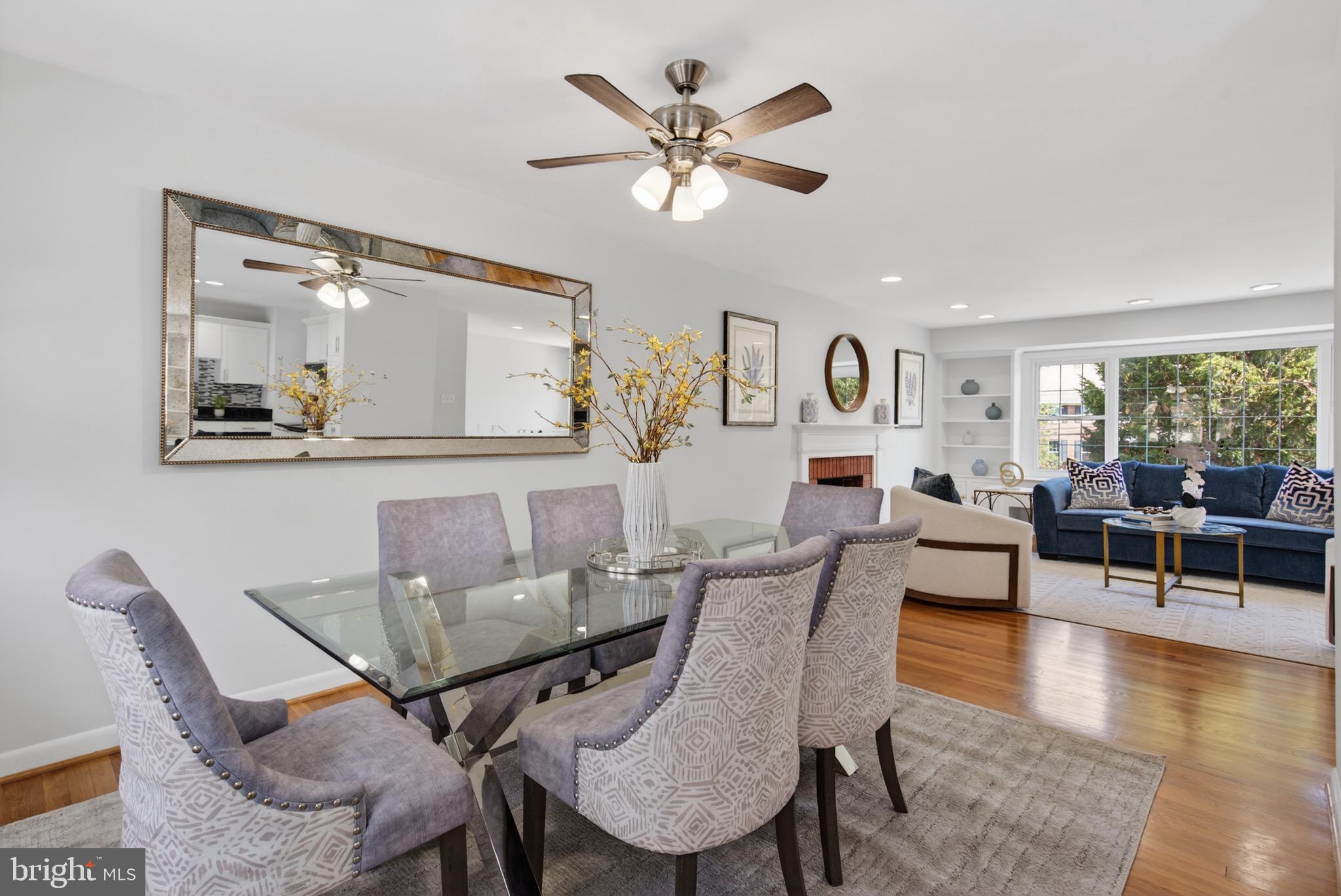 BROYHILL GLEN GARY PARK - Residential