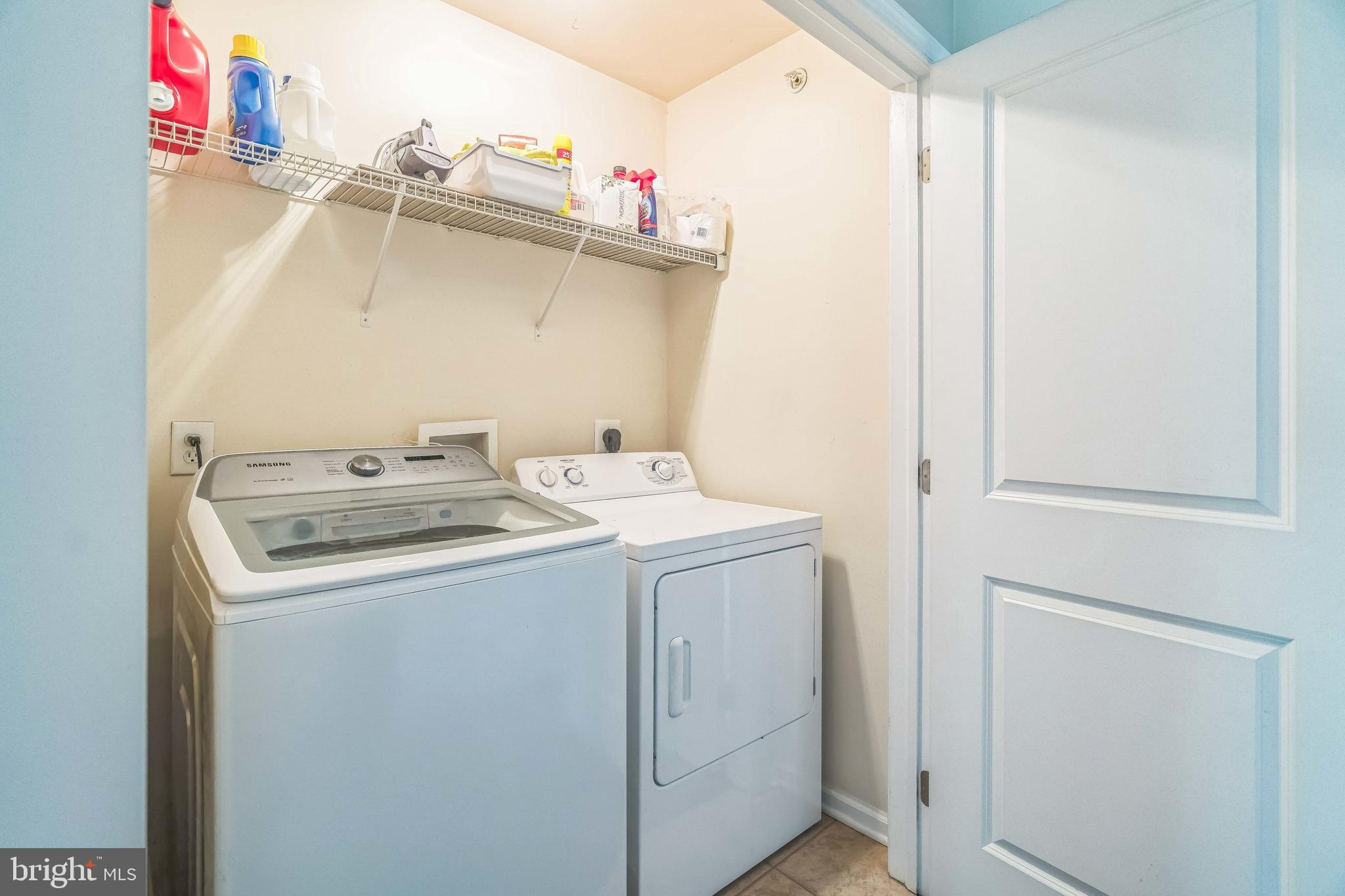 MEADOWBROOK - Residential