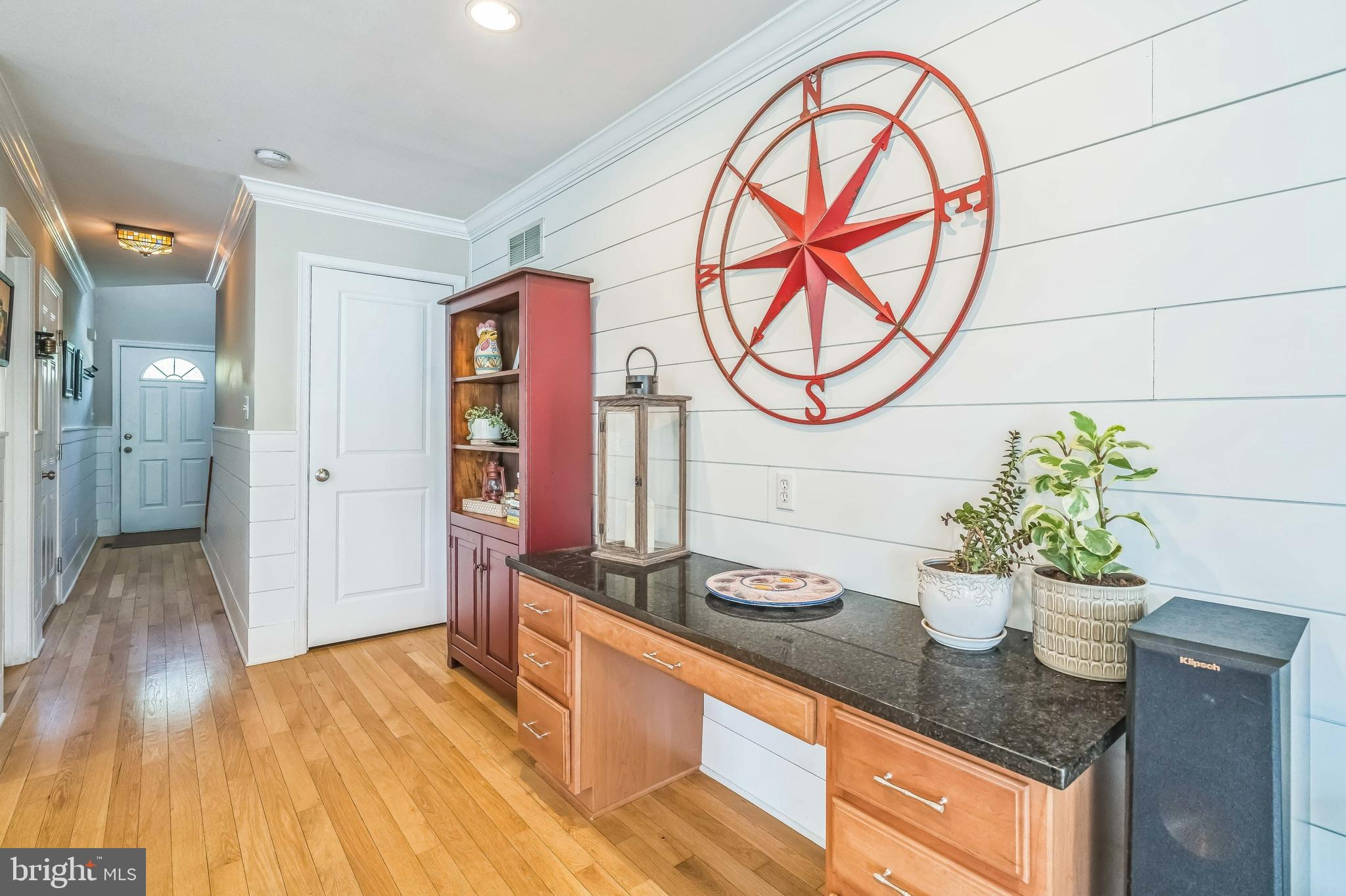 MEADOWBROOK - Residential