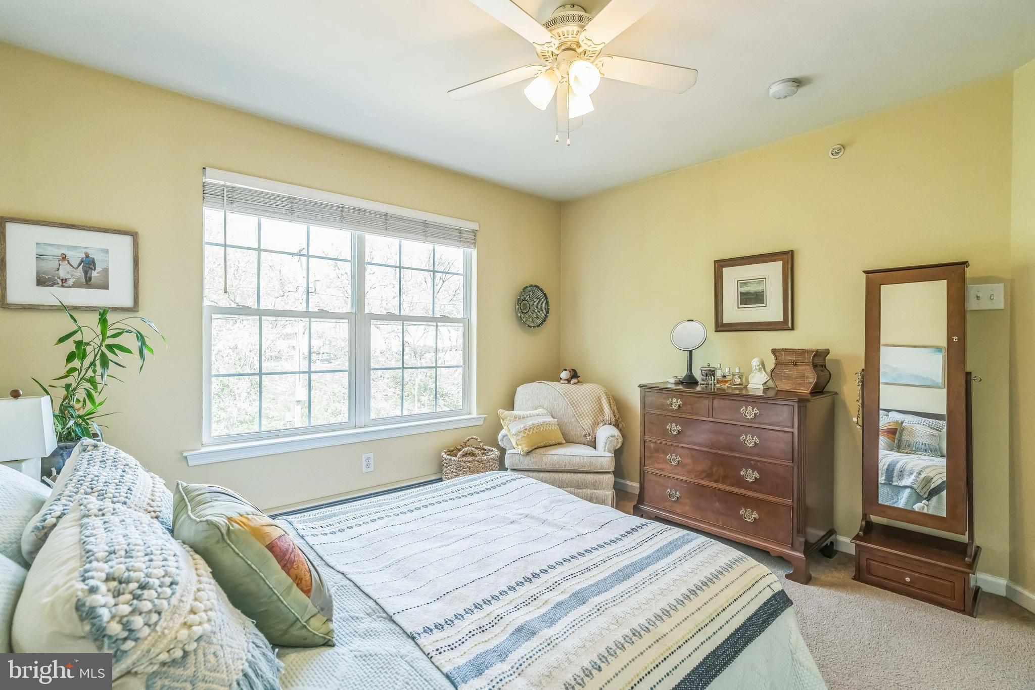 MEADOWBROOK - Residential