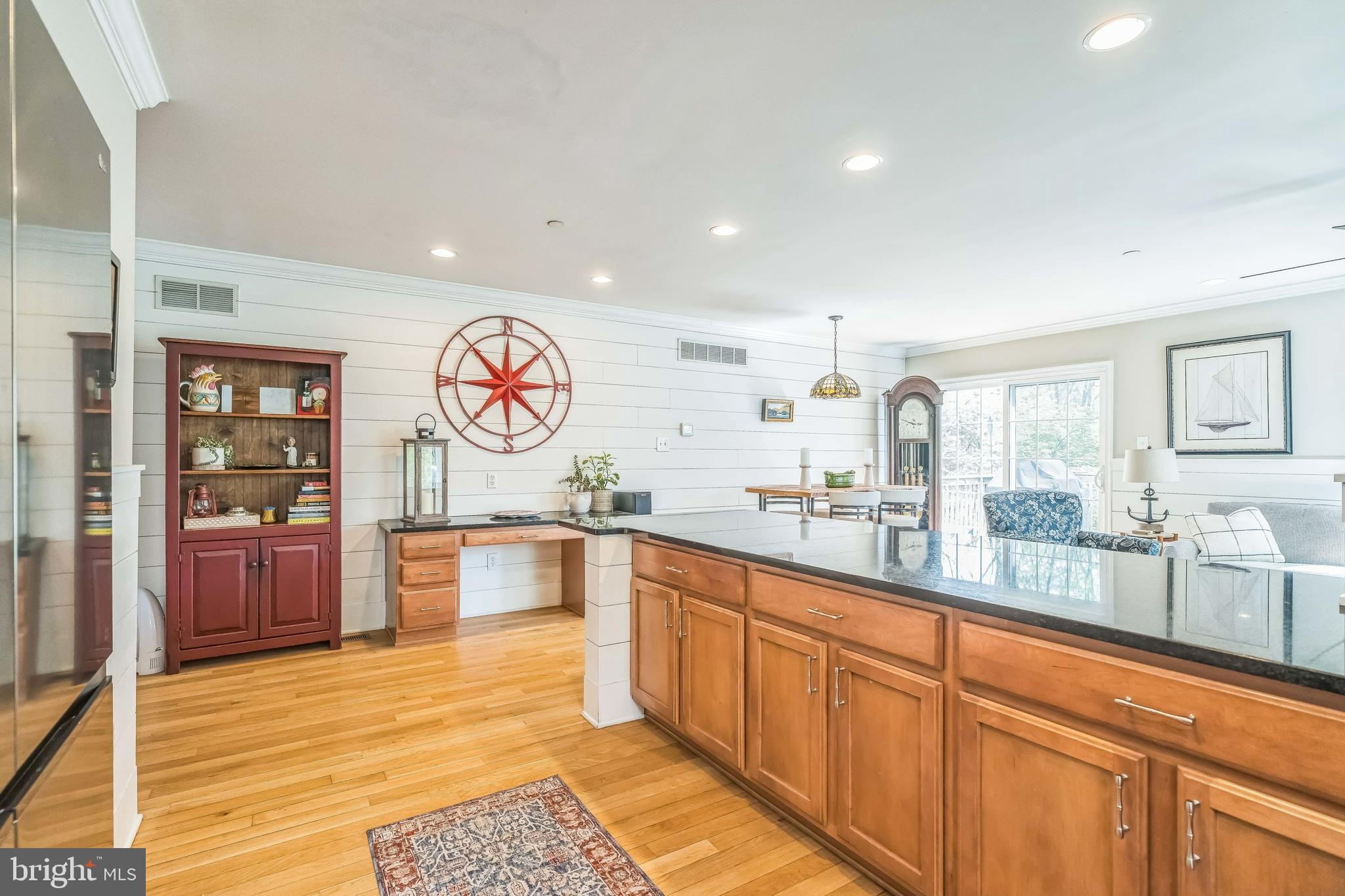 MEADOWBROOK - Residential