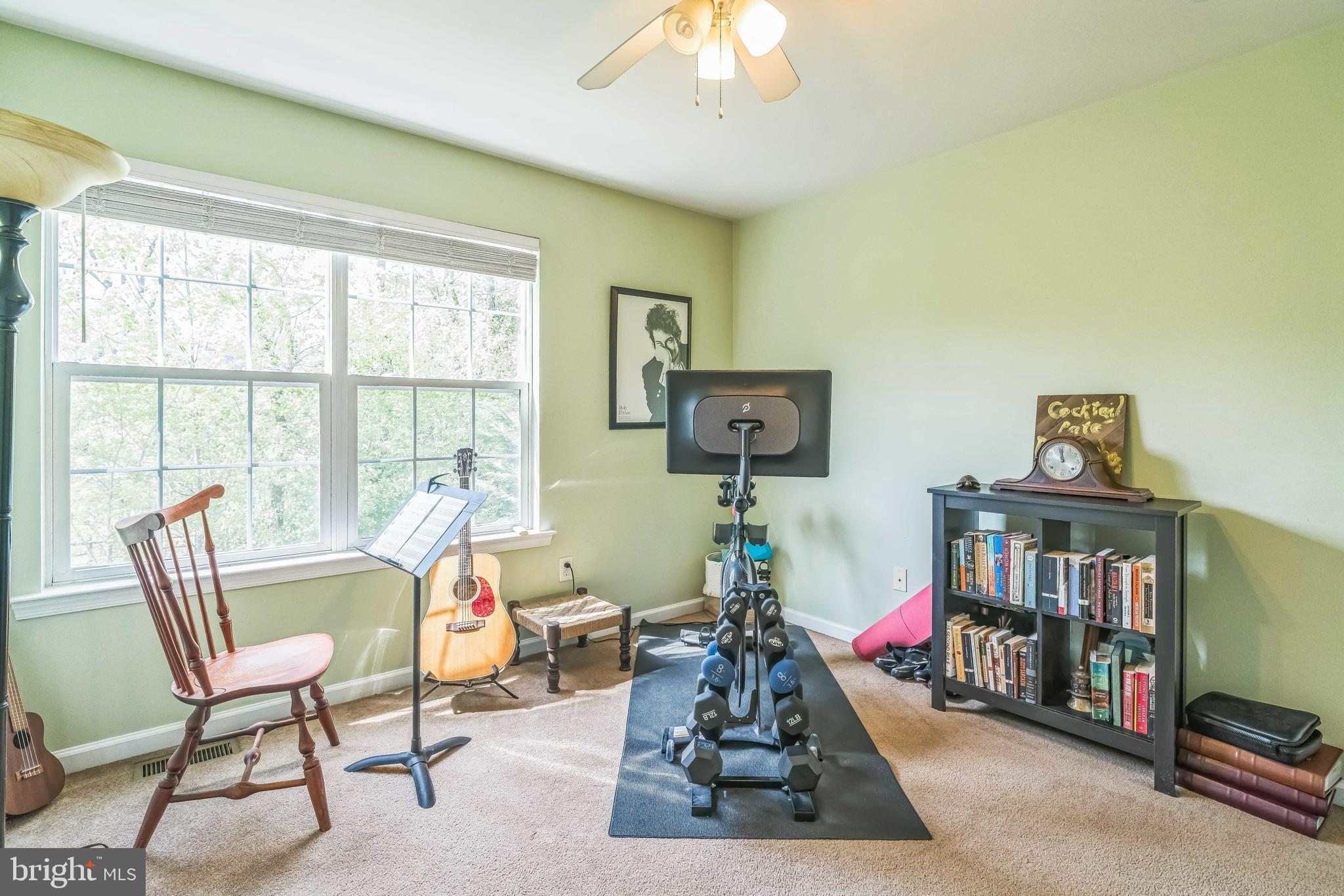 MEADOWBROOK - Residential