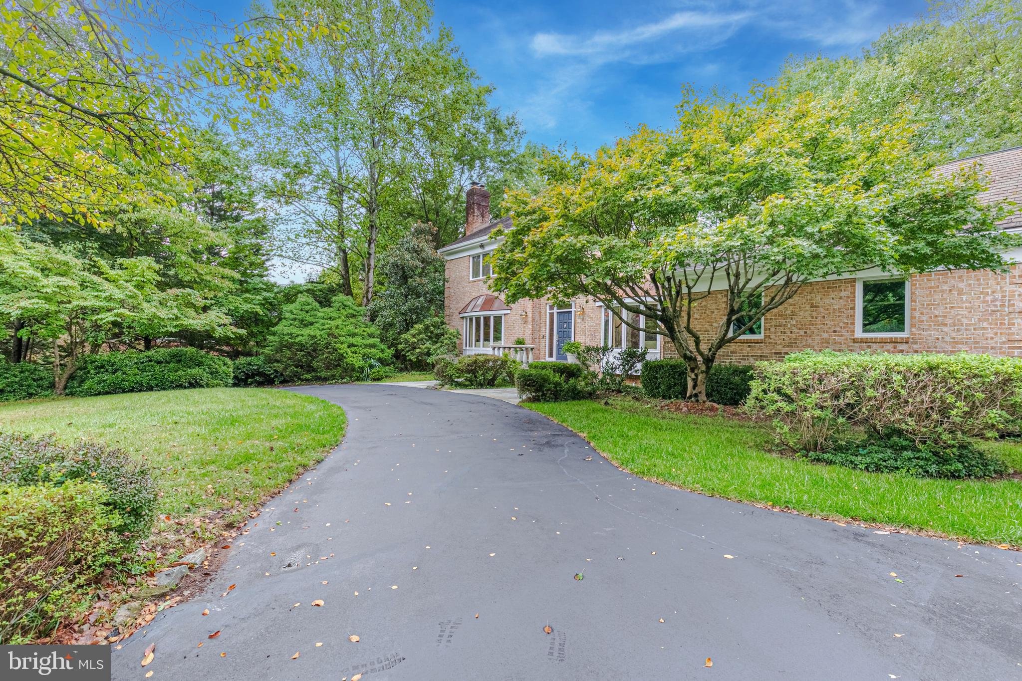 THE PALISADES - Residential